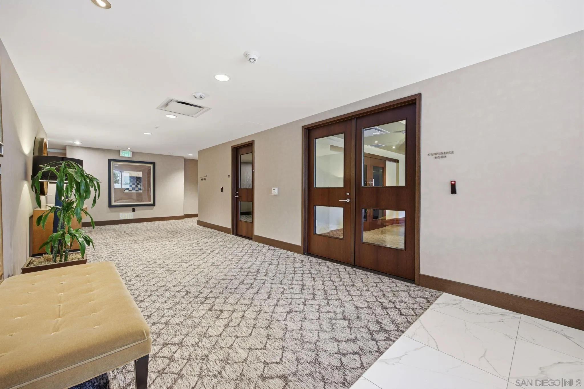 https://cdn.realtyfeed.com/cdn/127/260015632/c73ef59e7b304cce619e9e1dddfad188.webp