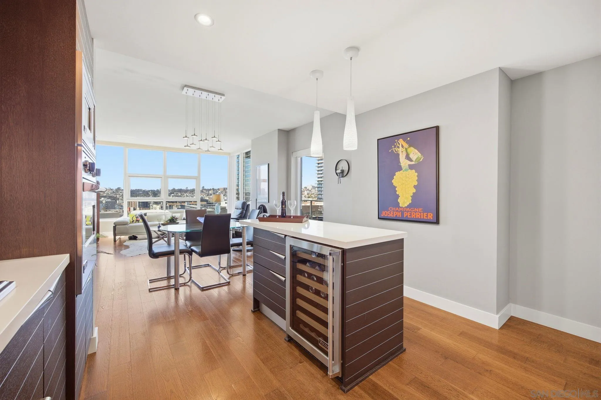 Photo #9: 260015632 Listing: Photo #9