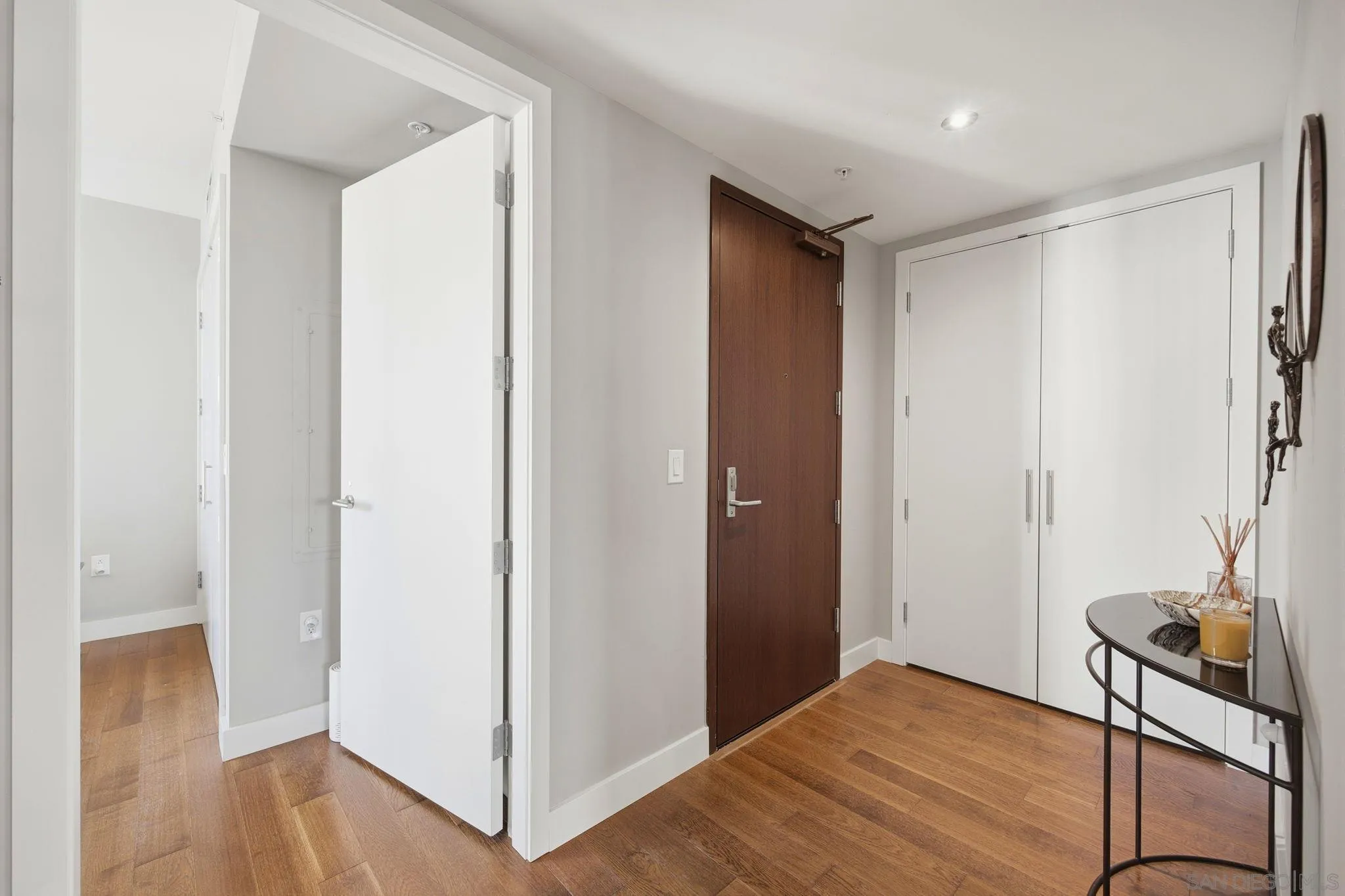 https://cdn.realtyfeed.com/cdn/127/260015632/df297e6c1706572ad41e0711eb519f6d.webp