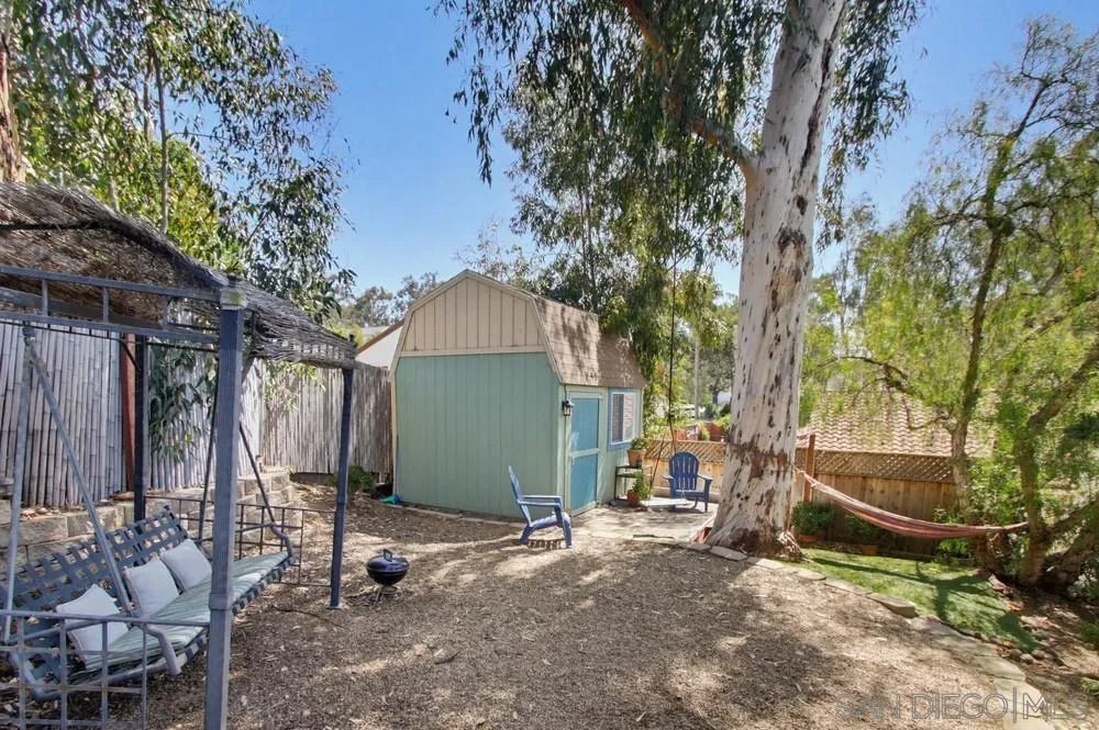 https://cdn.realtyfeed.com/cdn/127/260015634/56b20ab5cbe568584f75900191305258.webp