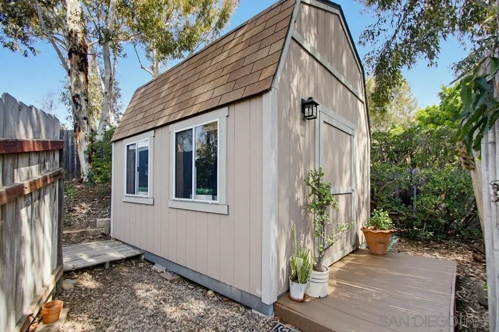 https://cdn.realtyfeed.com/cdn/127/260015634/5e244bd94c11ce17f8f366079331a55a.webp