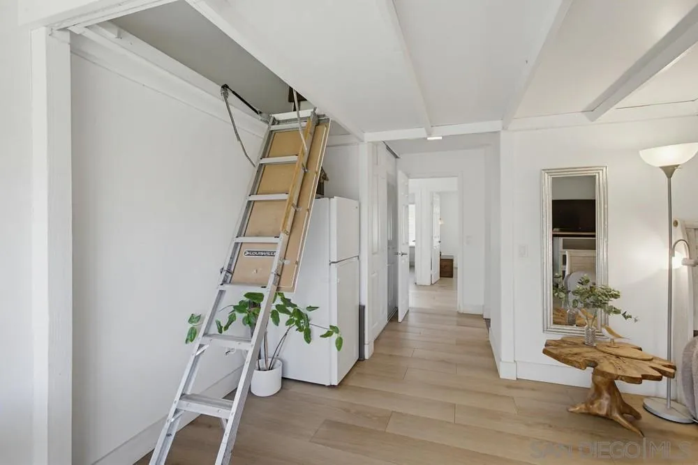 https://cdn.realtyfeed.com/cdn/127/260015634/a7421da714ac8abc29028954f30d80a8.webp