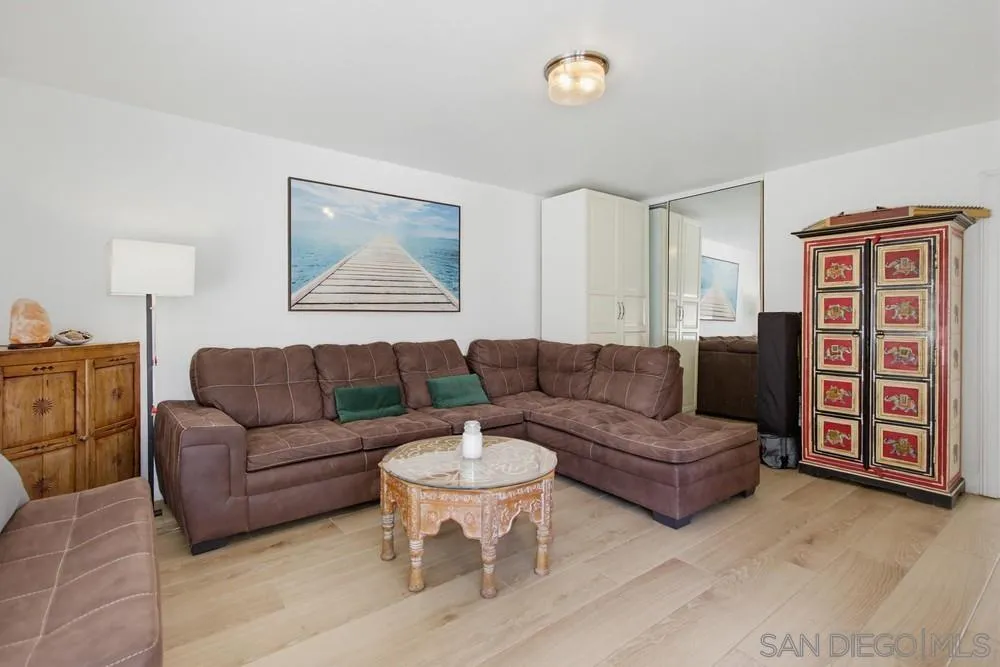 https://cdn.realtyfeed.com/cdn/127/260015634/be71e62a24ffbb249792384c6b443772.webp