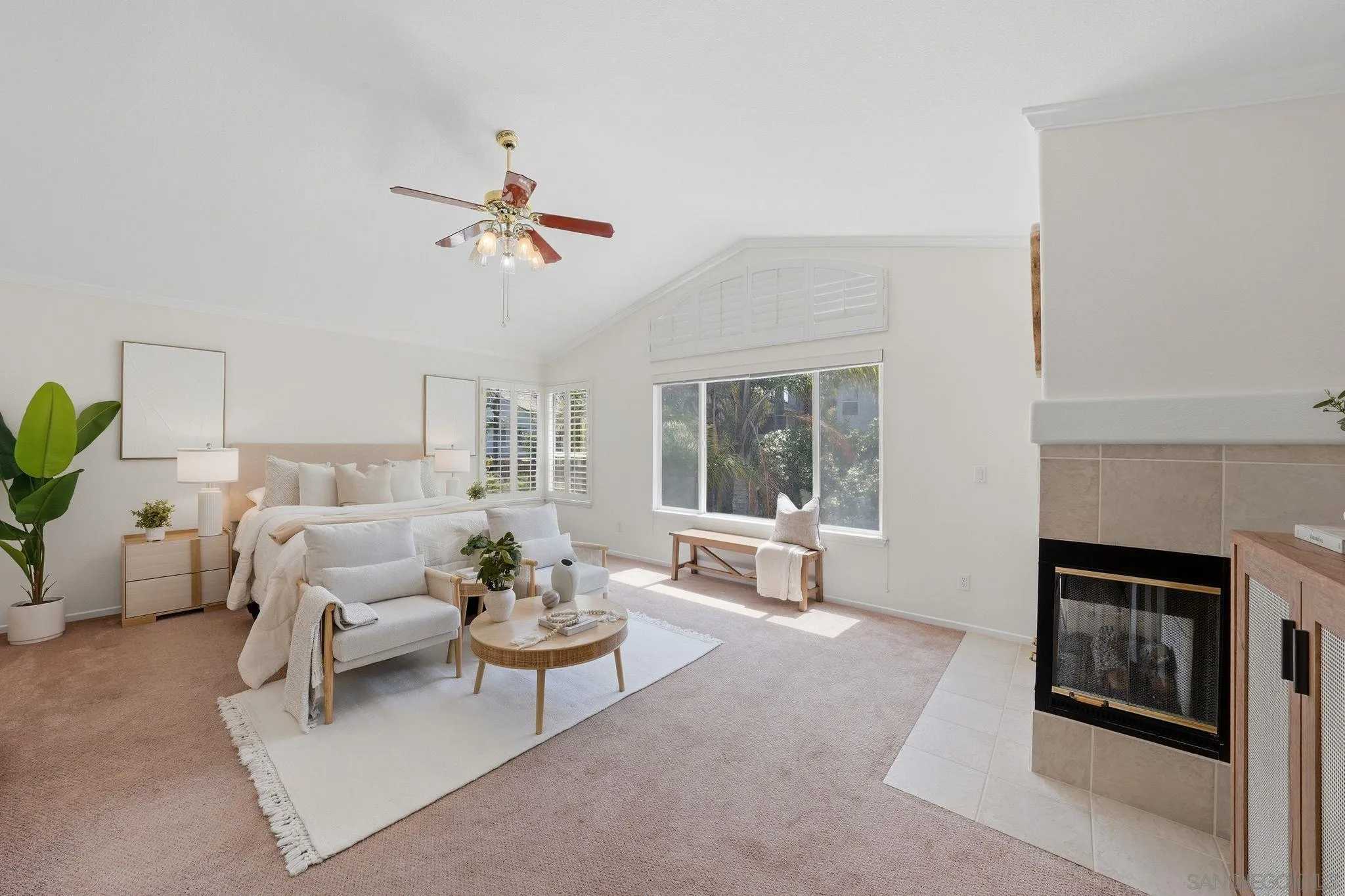 https://cdn.realtyfeed.com/cdn/127/260015635/0a23a60e2729b7a25532f1bf87ffa2cd.webp