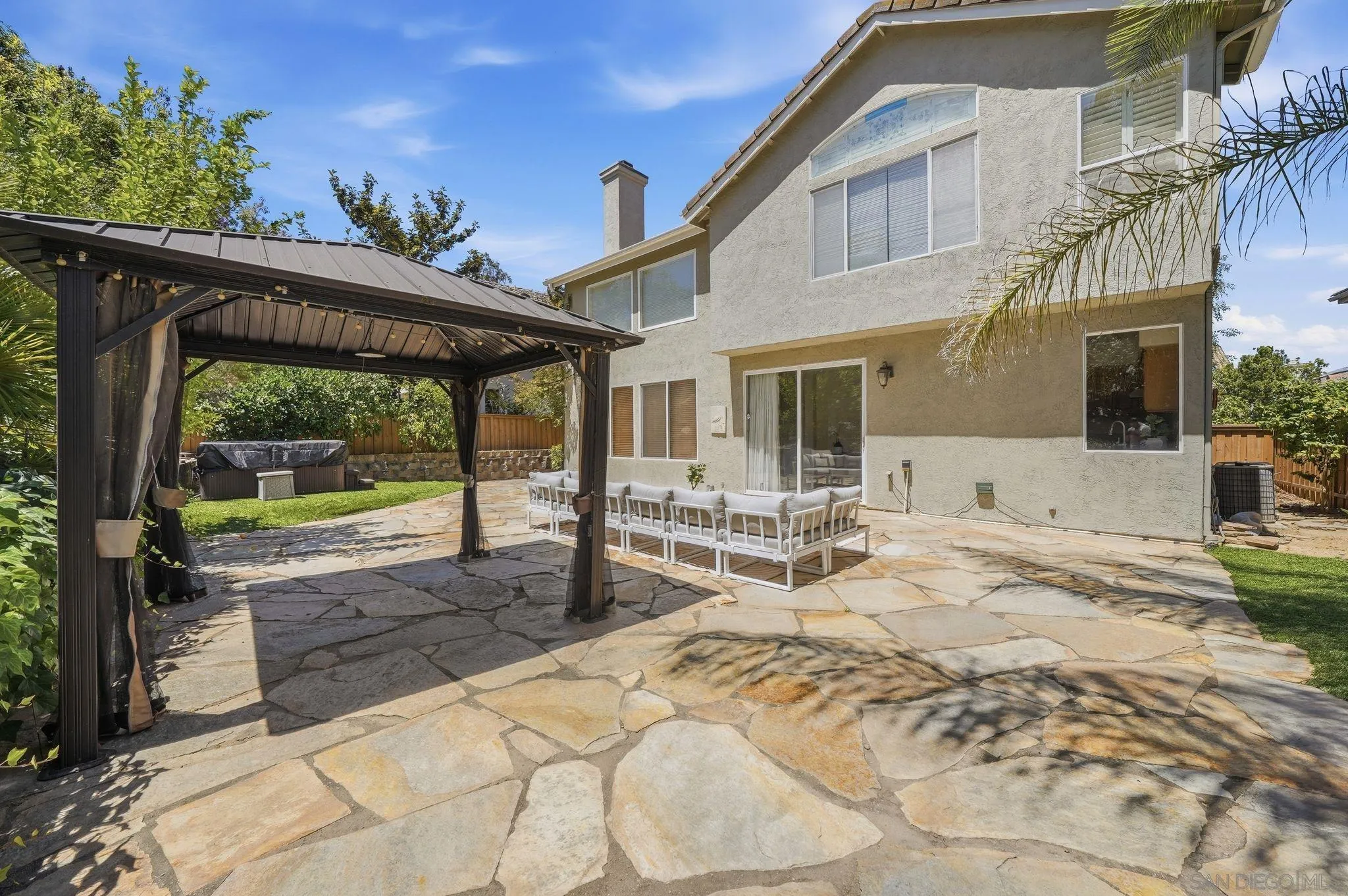 https://cdn.realtyfeed.com/cdn/127/260015635/369485ae325bfc2dc22621d3b4bb9d84.webp