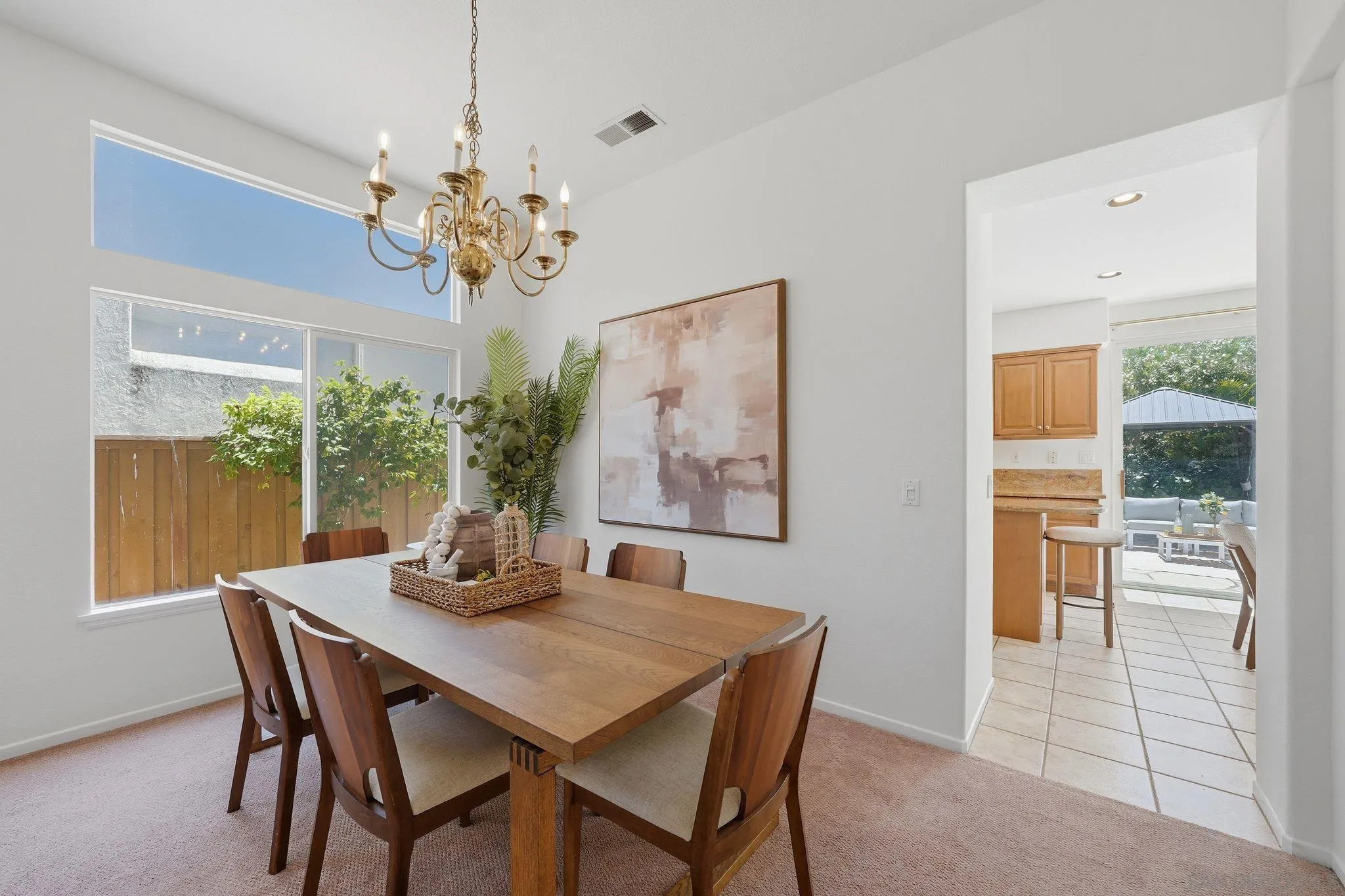 https://cdn.realtyfeed.com/cdn/127/260015635/49d61e80ebe2f75df19c5b3960ef13b0.webp