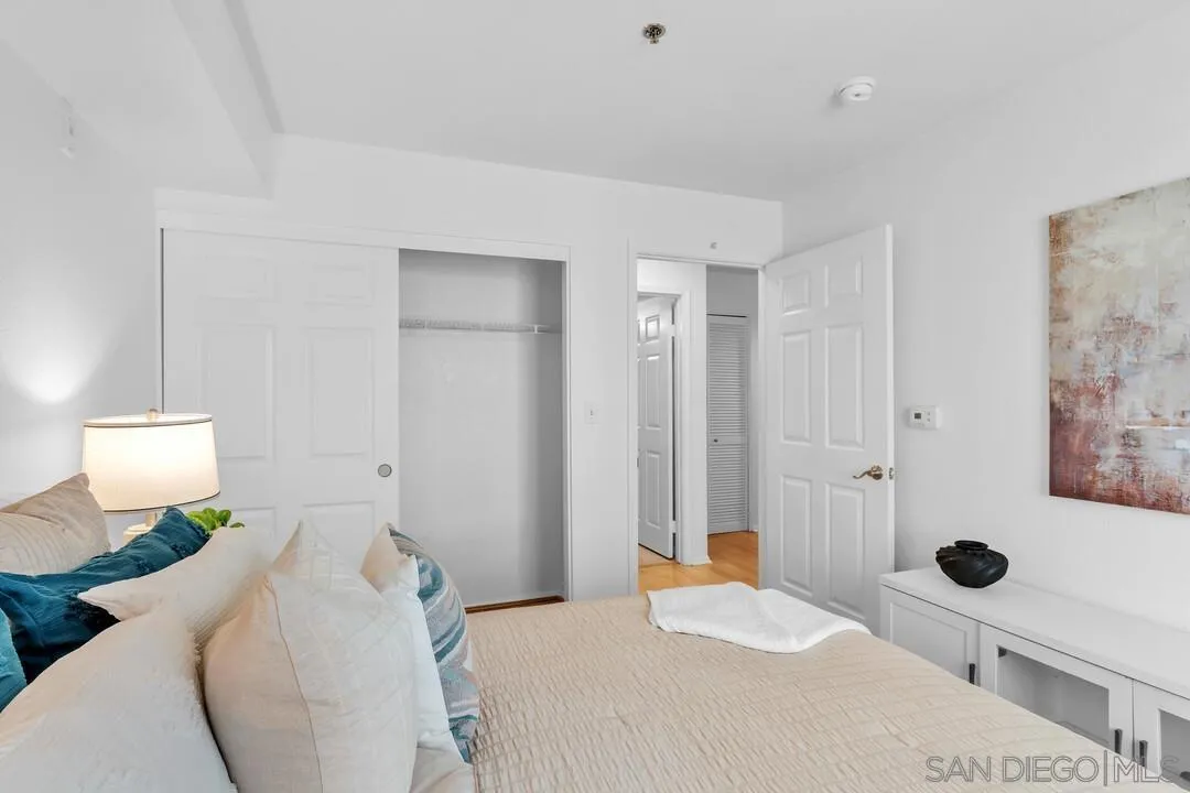 Photo #18: 260015636 Listing: Photo #18