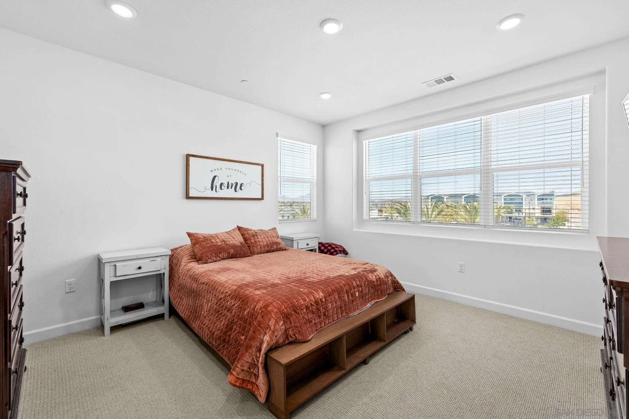 Photo #14: 260015638 Listing: Photo #14