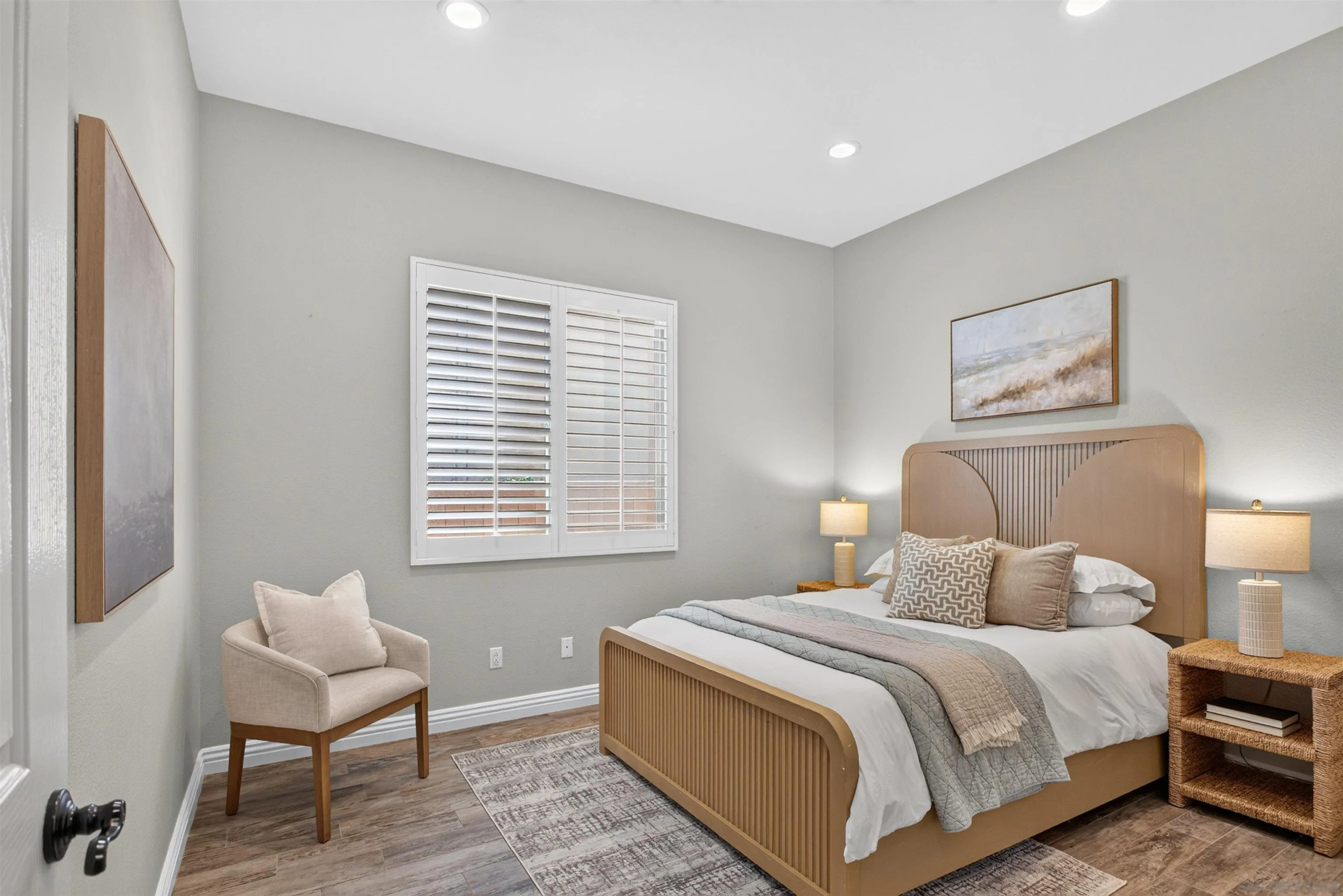 https://cdn.realtyfeed.com/cdn/127/260015642/2669e134686685089c860aa2cd5906b3.webp