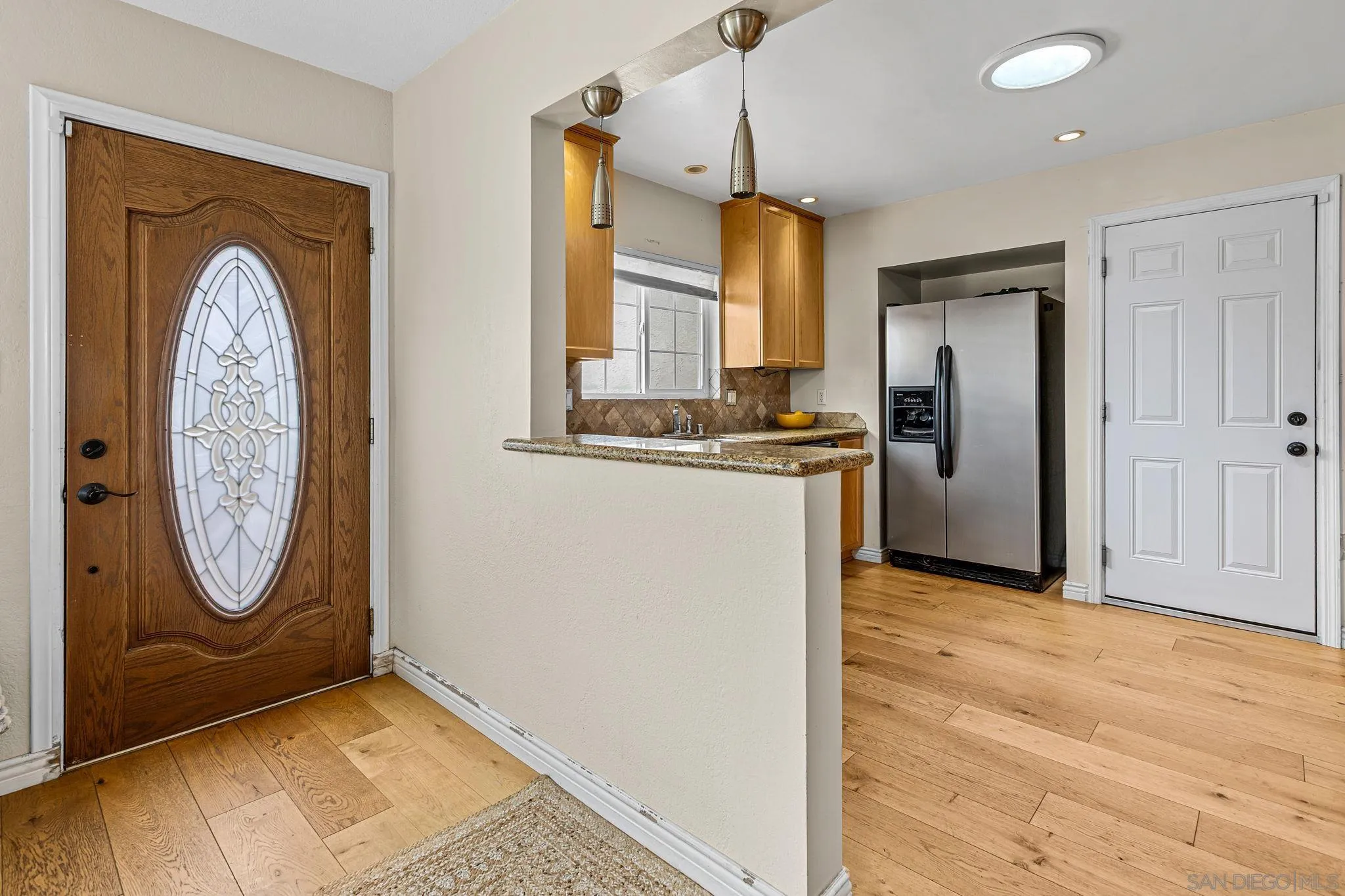 https://cdn.realtyfeed.com/cdn/127/260015647/9c31b1ba5b5a5775ce97544d0539a4d8.webp