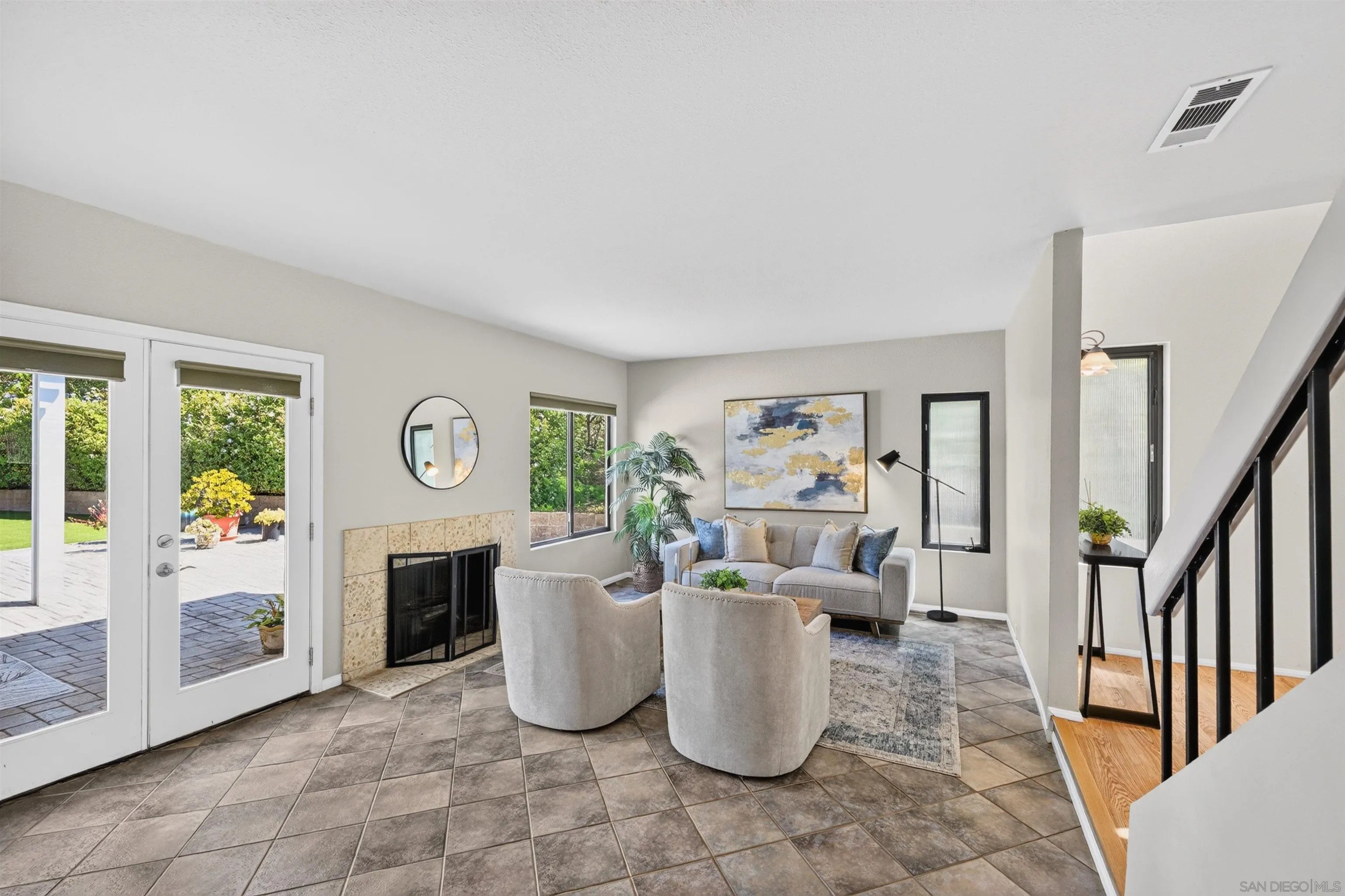 https://cdn.realtyfeed.com/cdn/127/260015648/8523b5784884884b56b85254602aaf8b.webp