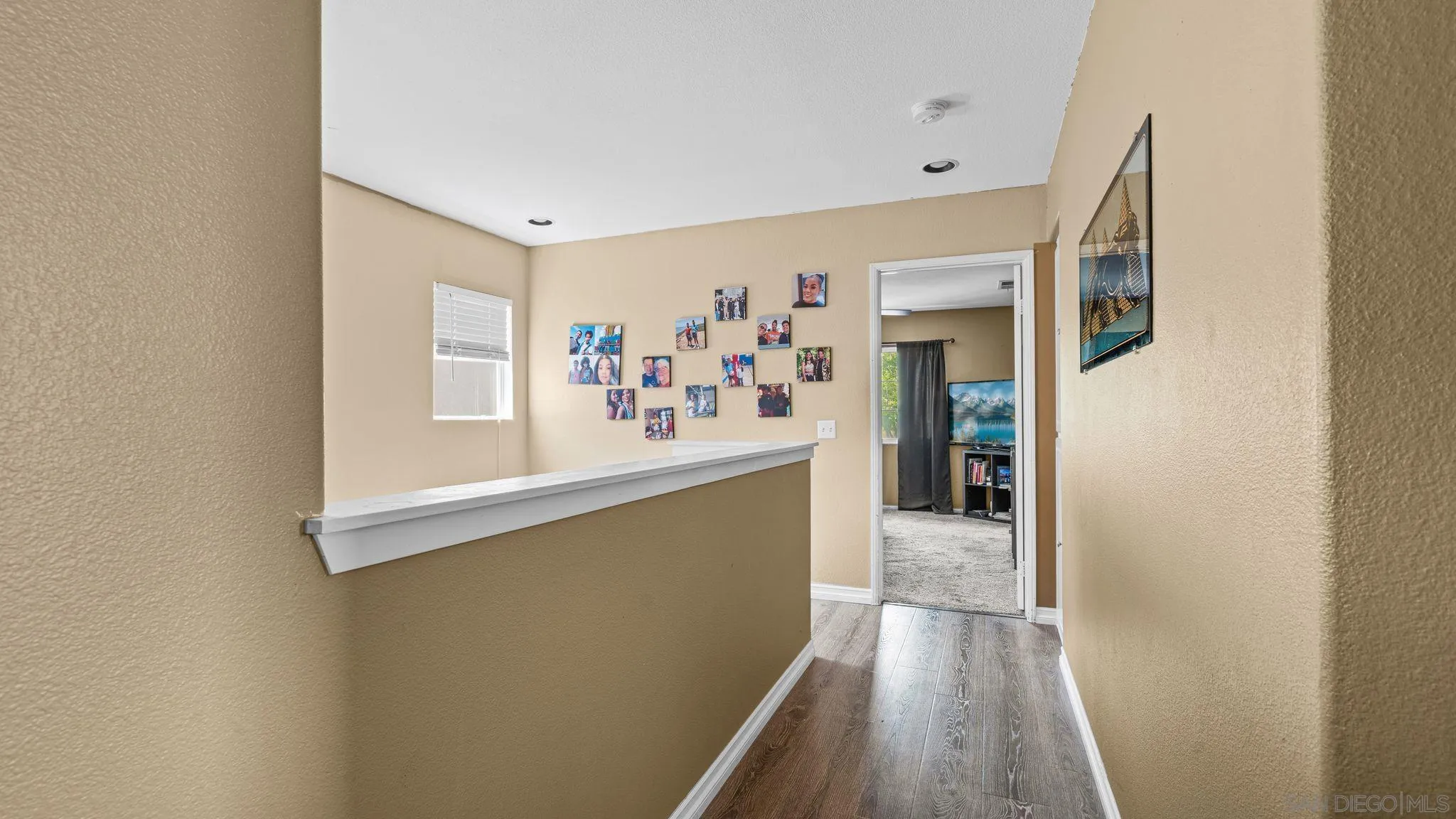 https://cdn.realtyfeed.com/cdn/127/260015652/6216ecea9906c7e4a80008857528b63c.webp