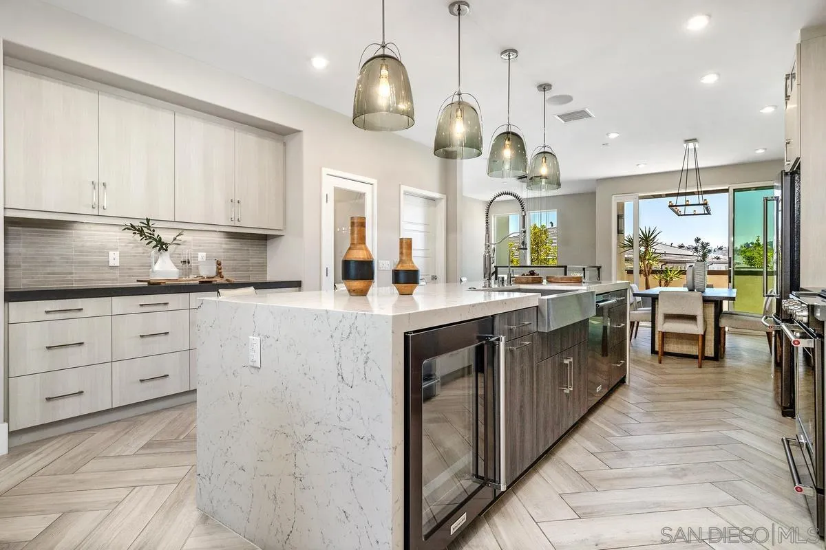 Photo #10: 260015654 Listing: Photo #10