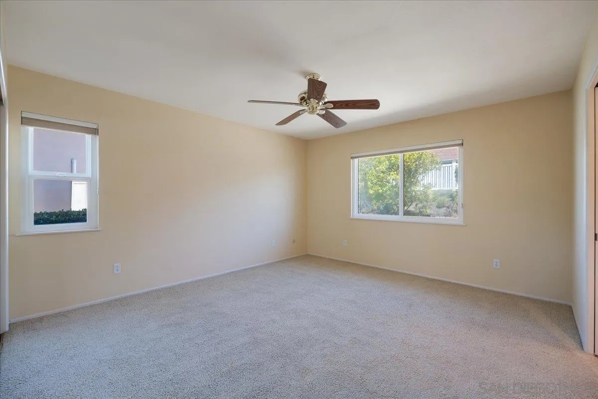 https://cdn.realtyfeed.com/cdn/127/260015655/940beb32f4b57e7683cd063d725f5433.webp