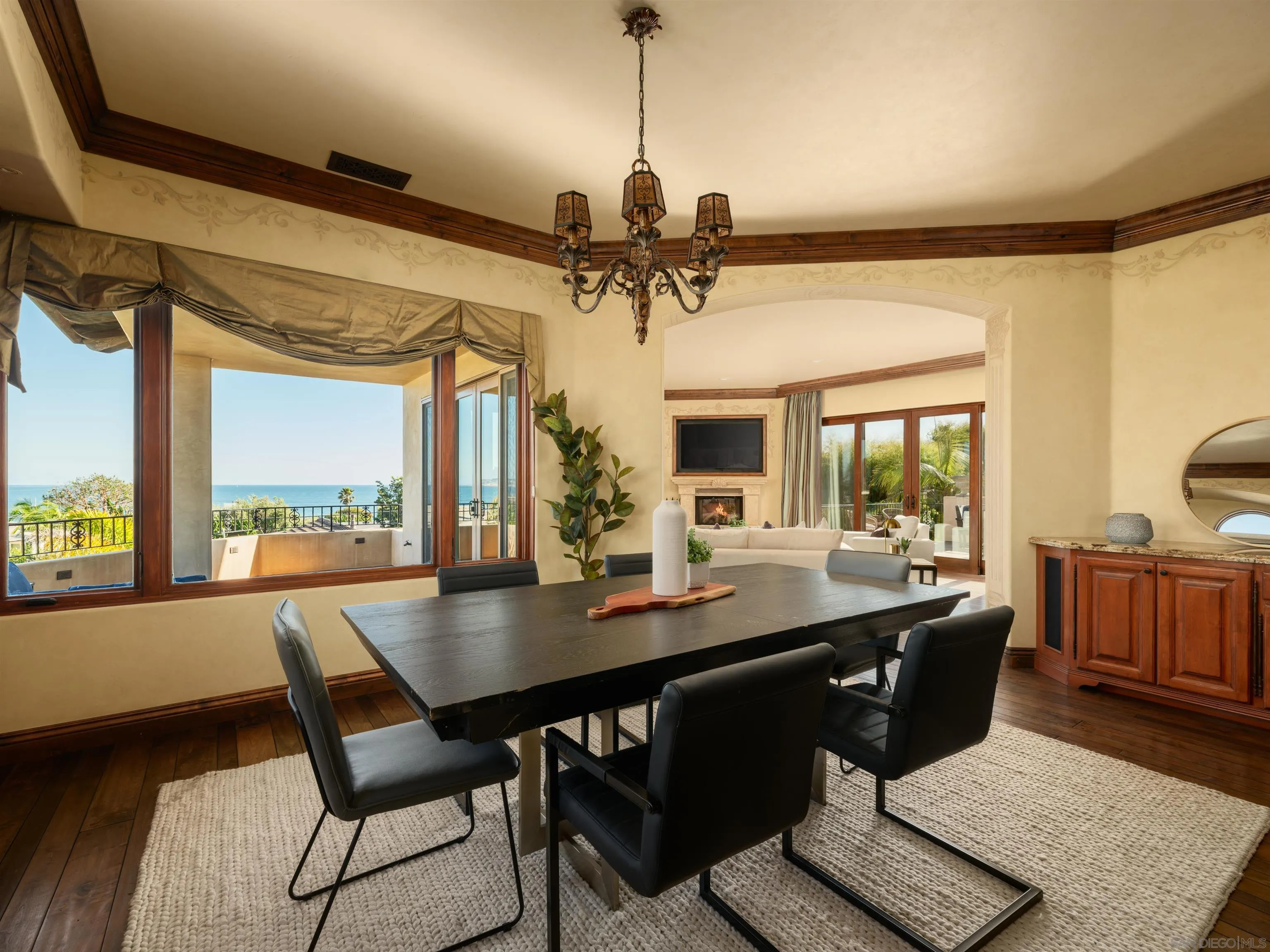 https://cdn.realtyfeed.com/cdn/127/260015657/edc5020a1ad6ea52b12d7d83af4c2140.webp