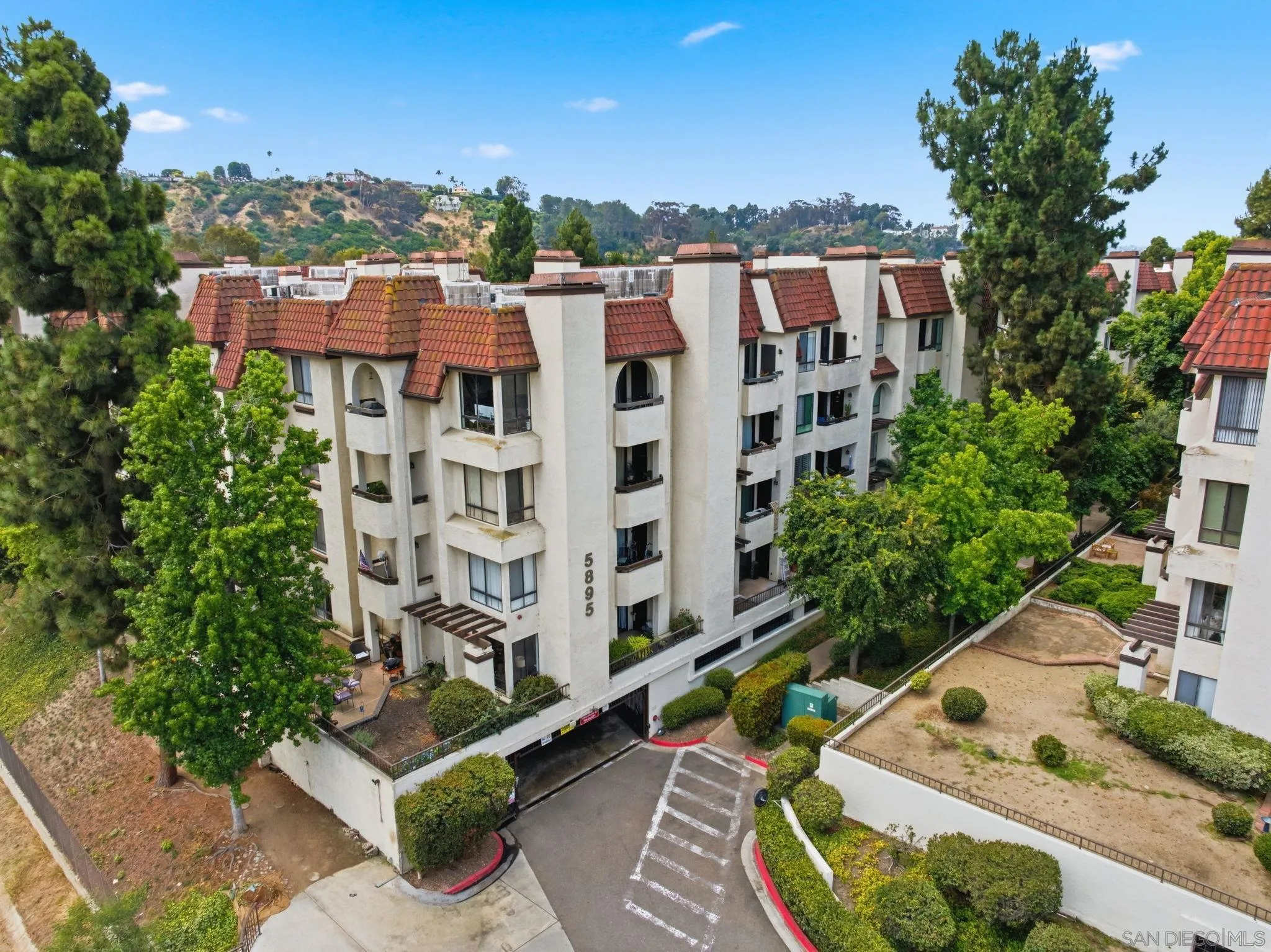 5895 Friars Rd Unit 5107, San Diego, CA 92110 - Main photo, San Diego, CA