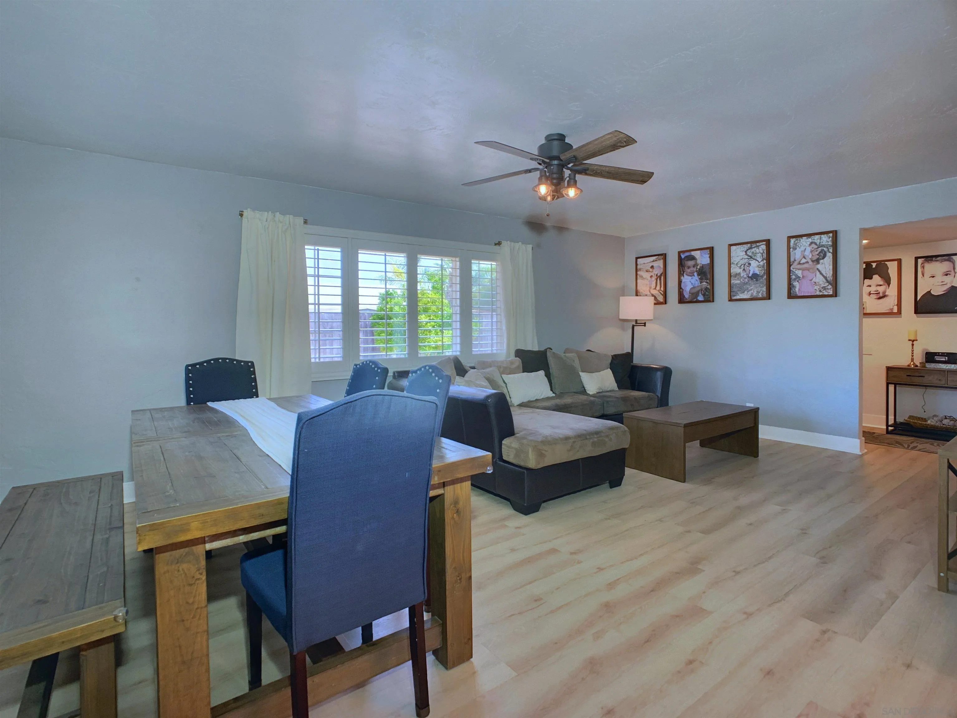 https://cdn.realtyfeed.com/cdn/127/260015662/4e716e5d8e302f888ab9556b1a21d542.webp