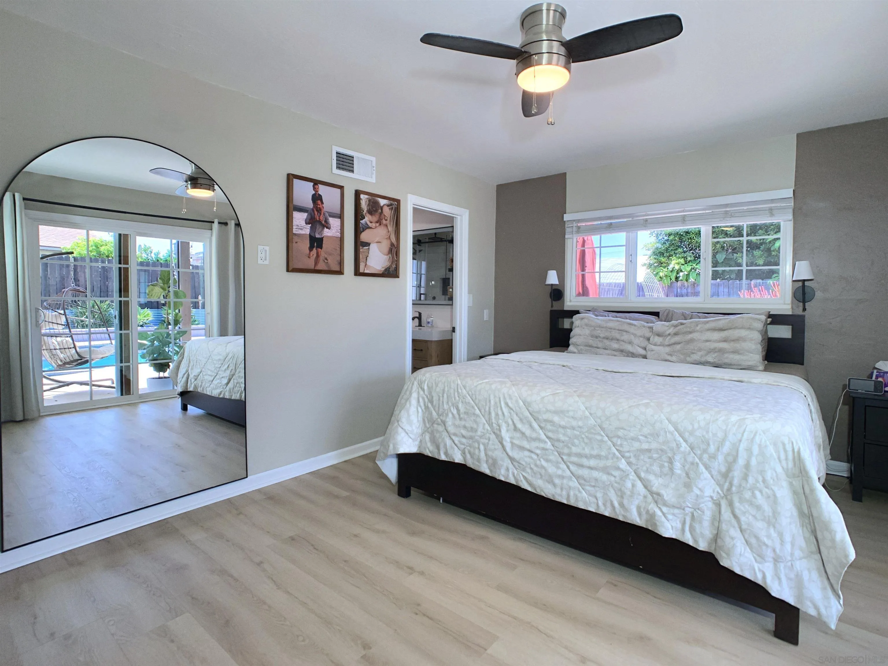 https://cdn.realtyfeed.com/cdn/127/260015662/636b9fa511b0740fd1ad6b0da7d19269.webp