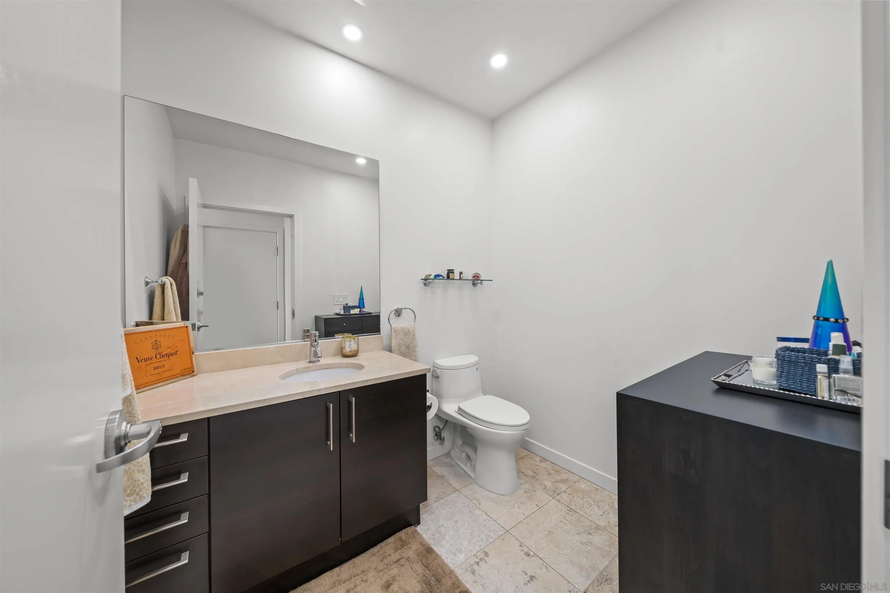 Photo #38: 260015664 Listing: Photo #38