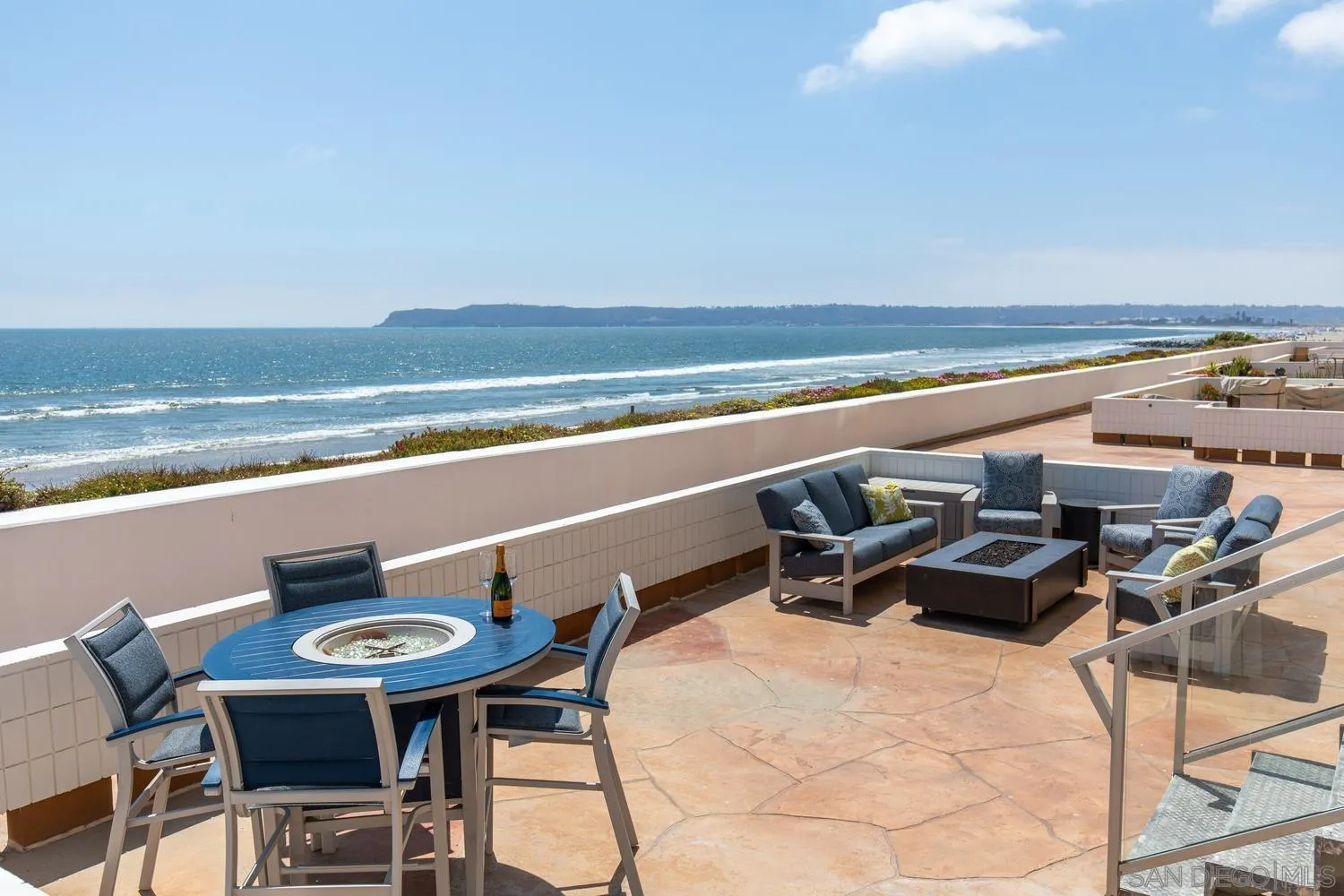https://cdn.realtyfeed.com/cdn/127/260015666/723b0052b9d8798bd3ef2b1a59f011fc.webp
