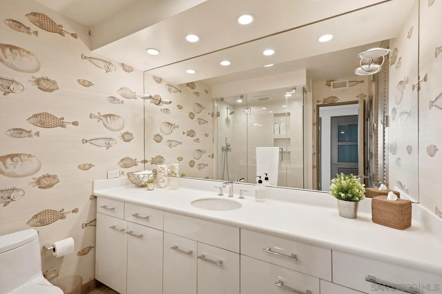 https://cdn.realtyfeed.com/cdn/127/260015666/df4da0cabce91b78737c60509ccddd95.webp