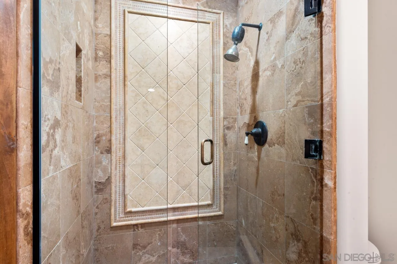 https://cdn.realtyfeed.com/cdn/127/260015671/bd3c284e2299f53a2609a09222c82d23.webp