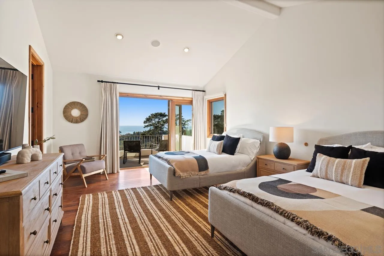 https://cdn.realtyfeed.com/cdn/127/260015671/d11ef37f714aabd93168664dee3ad352.webp