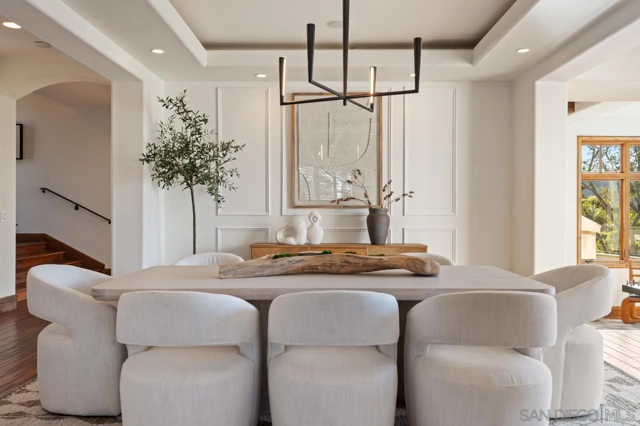 https://cdn.realtyfeed.com/cdn/127/260015671/fbd63aa84681c9e9e3e2876868bc2744.webp