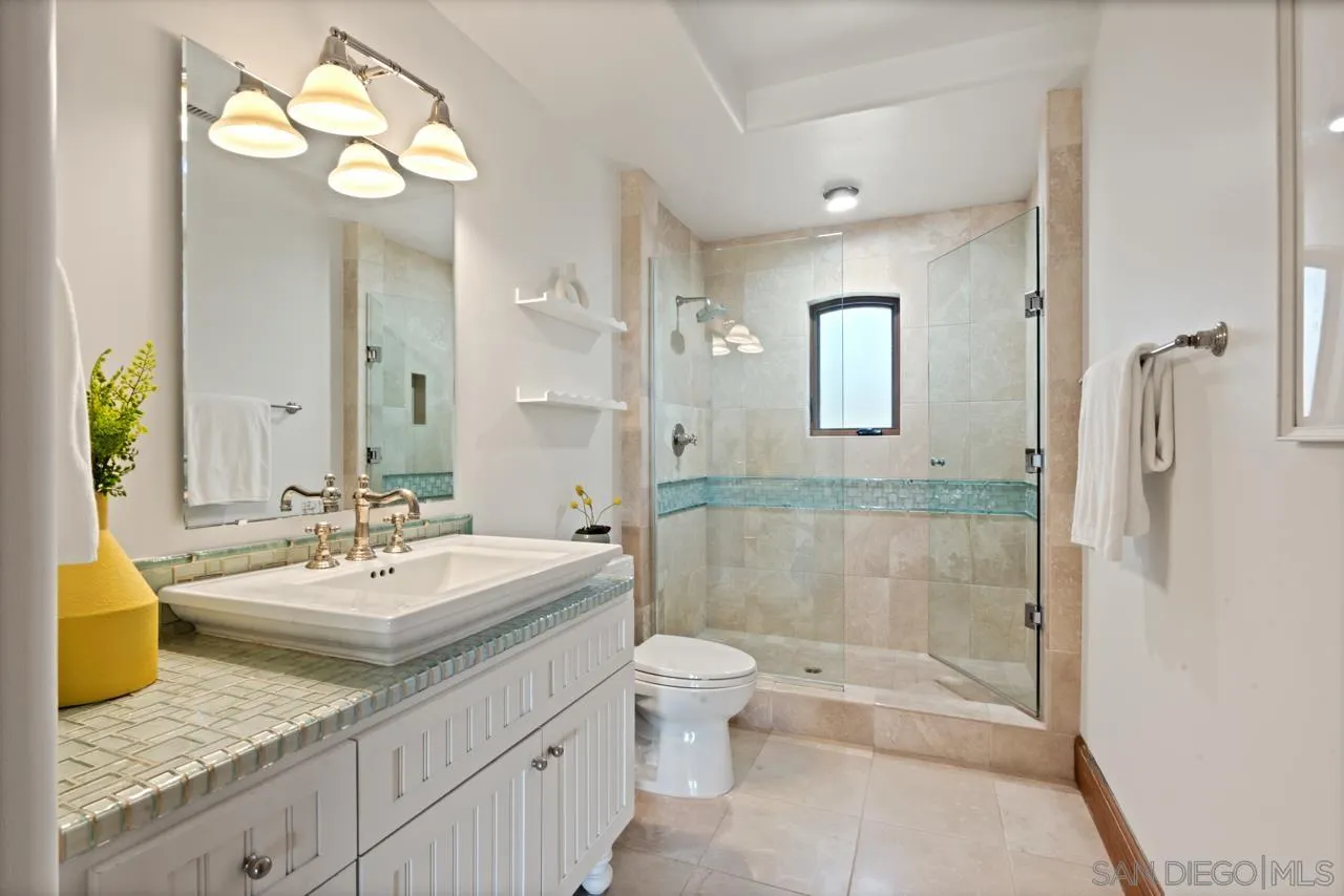 https://cdn.realtyfeed.com/cdn/127/260015671/fc2783d47cdaf8e181c81f28d42f64da.webp