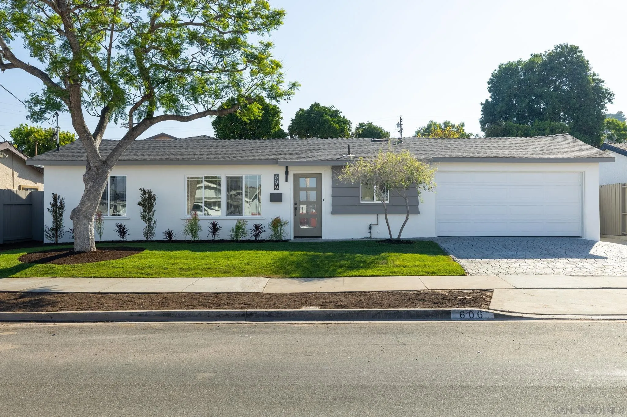 606 Carlsbad St, Spring Valley, CA 91977 - Main photo, Spring Valley, CA