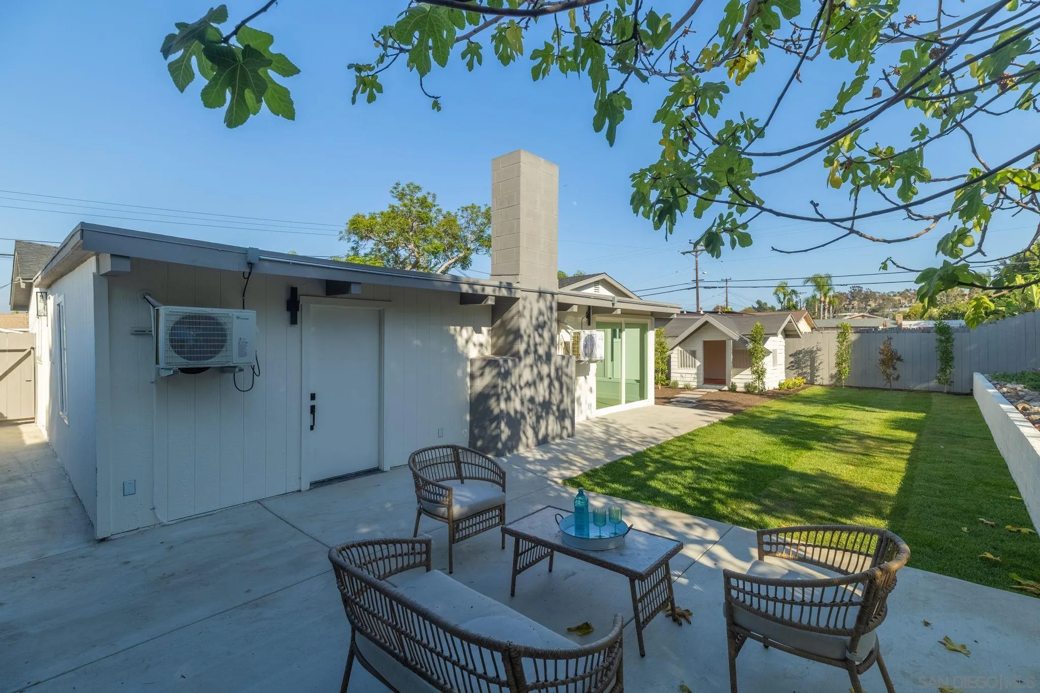 https://cdn.realtyfeed.com/cdn/127/260015673/50044dbf4194ab2e2dc5b19af728ebda.webp