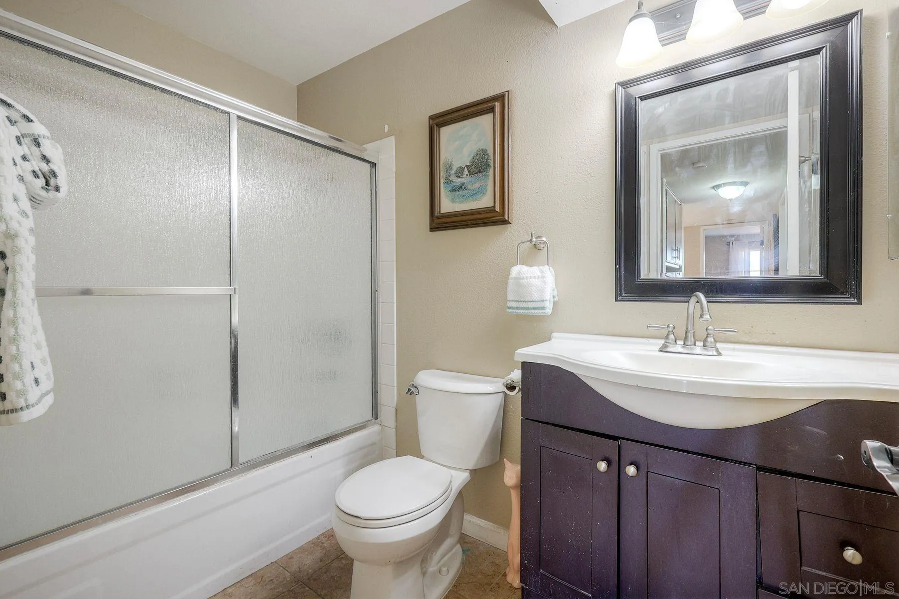 https://cdn.realtyfeed.com/cdn/127/260015676/22ac78e10c0d97a8ac0e299ad68fa854.webp