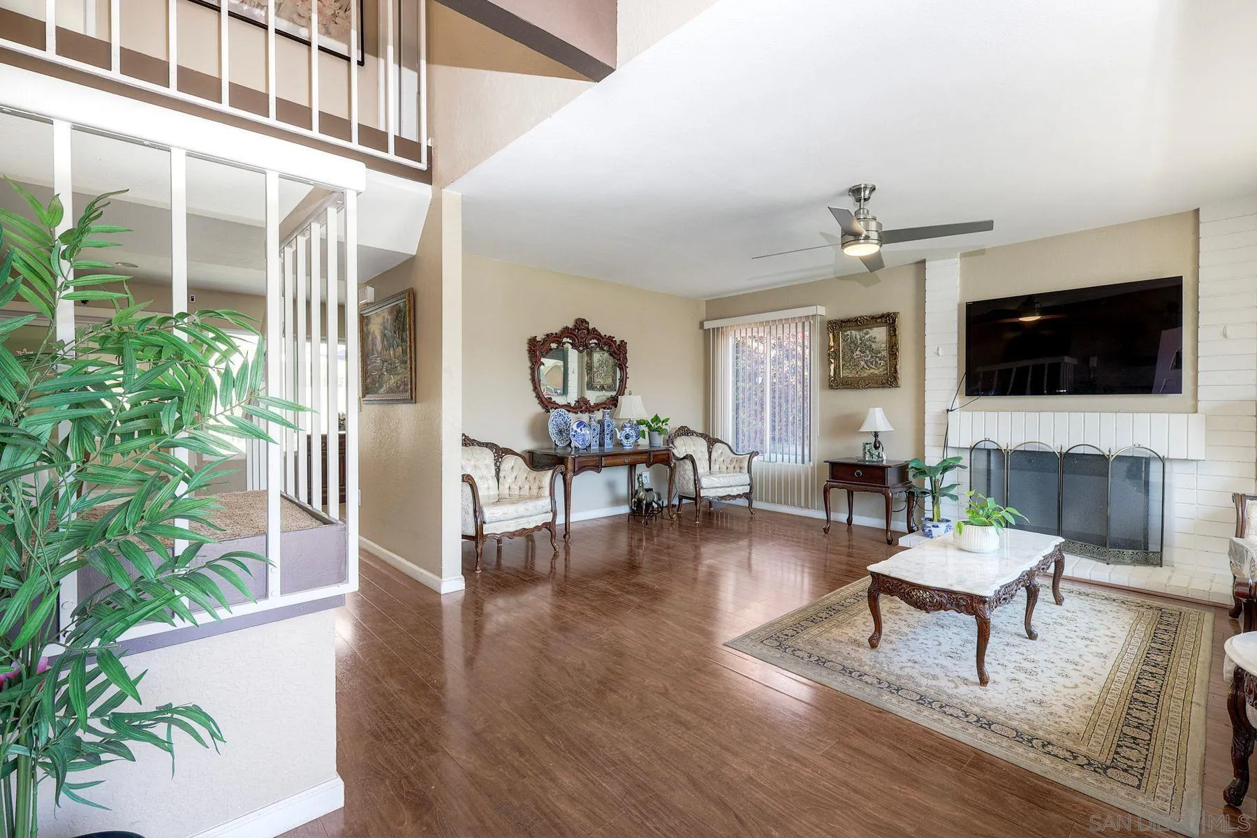 https://cdn.realtyfeed.com/cdn/127/260015676/788c640641de0f3e9ddd574988f610eb.webp