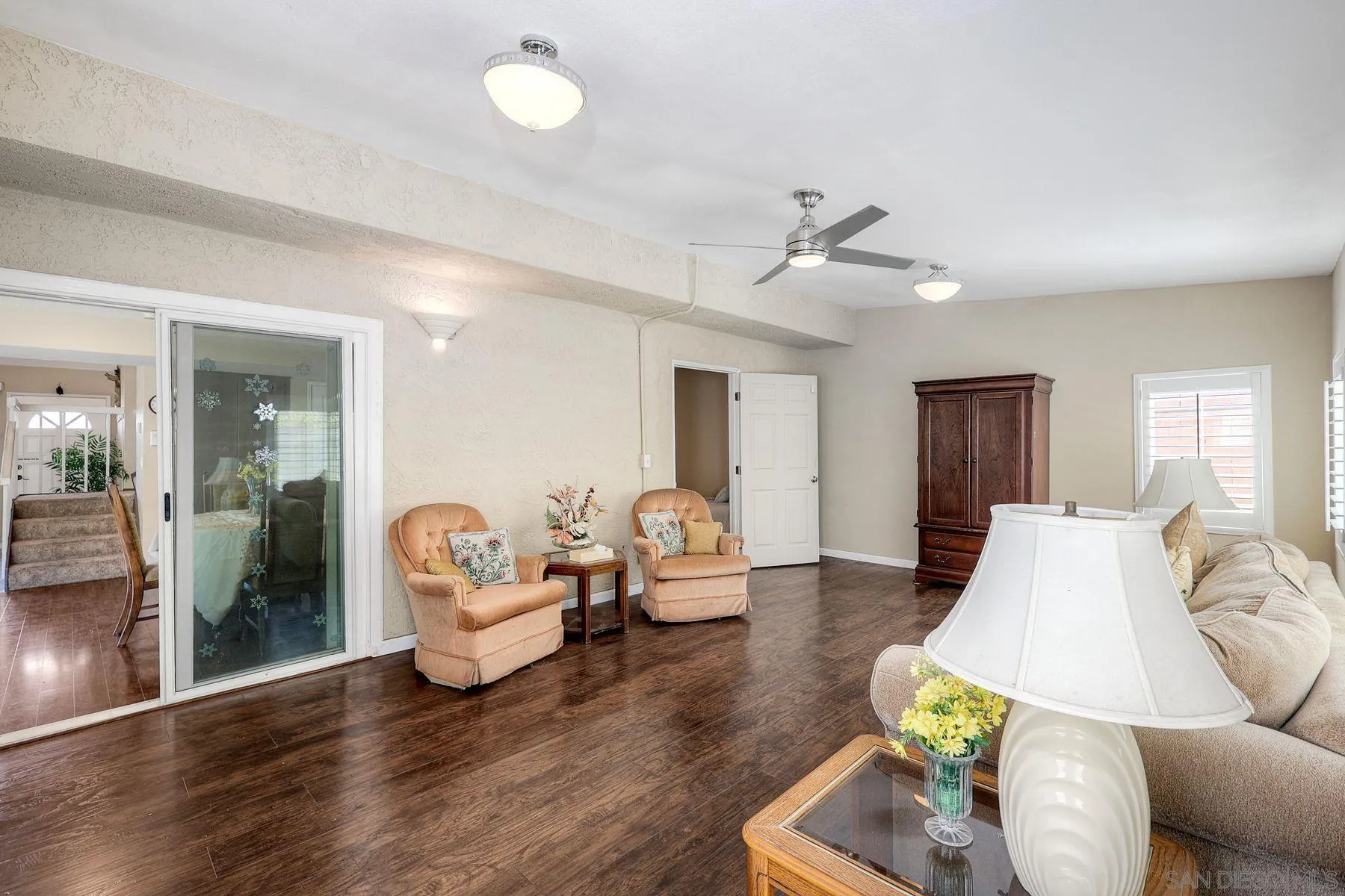 https://cdn.realtyfeed.com/cdn/127/260015676/a29b731407a463a6cfe6b23278b1ab68.webp