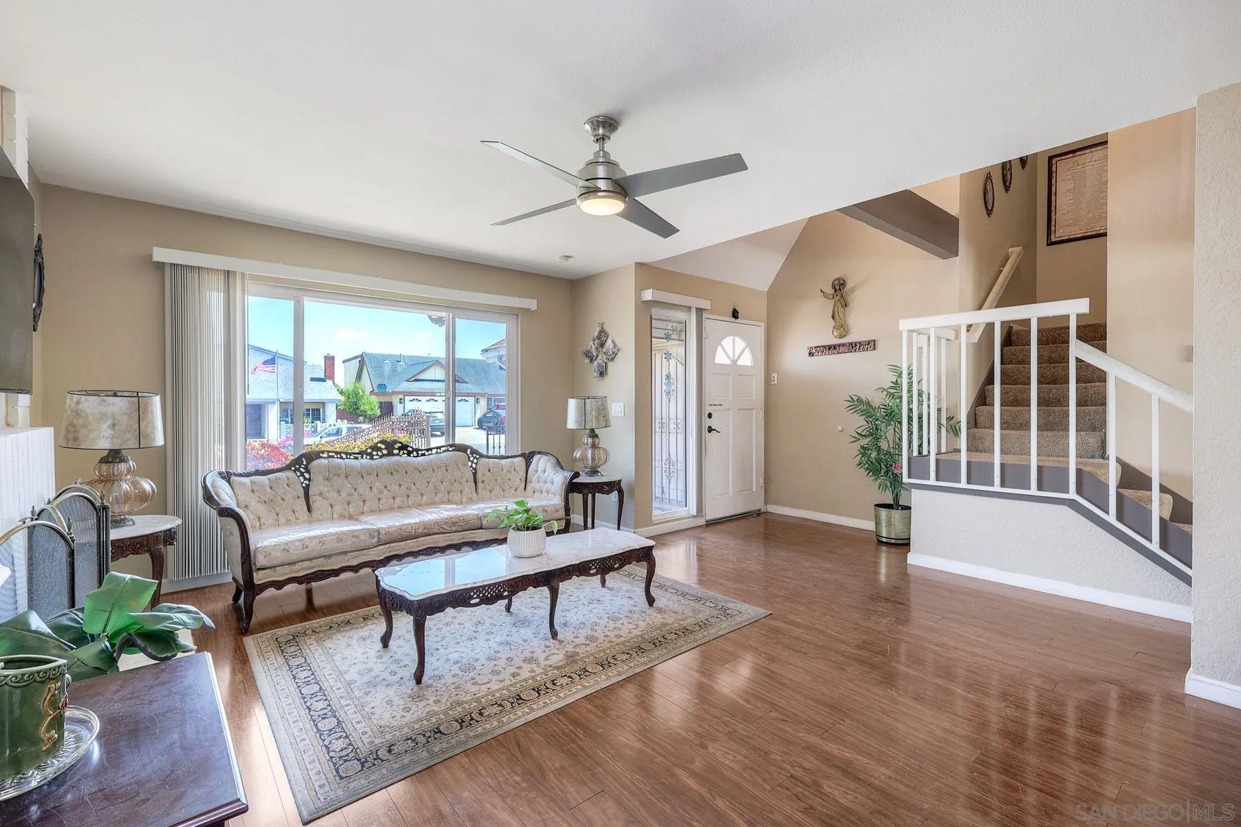 https://cdn.realtyfeed.com/cdn/127/260015676/cae56511740e3361e6b11ed7216046d1.webp