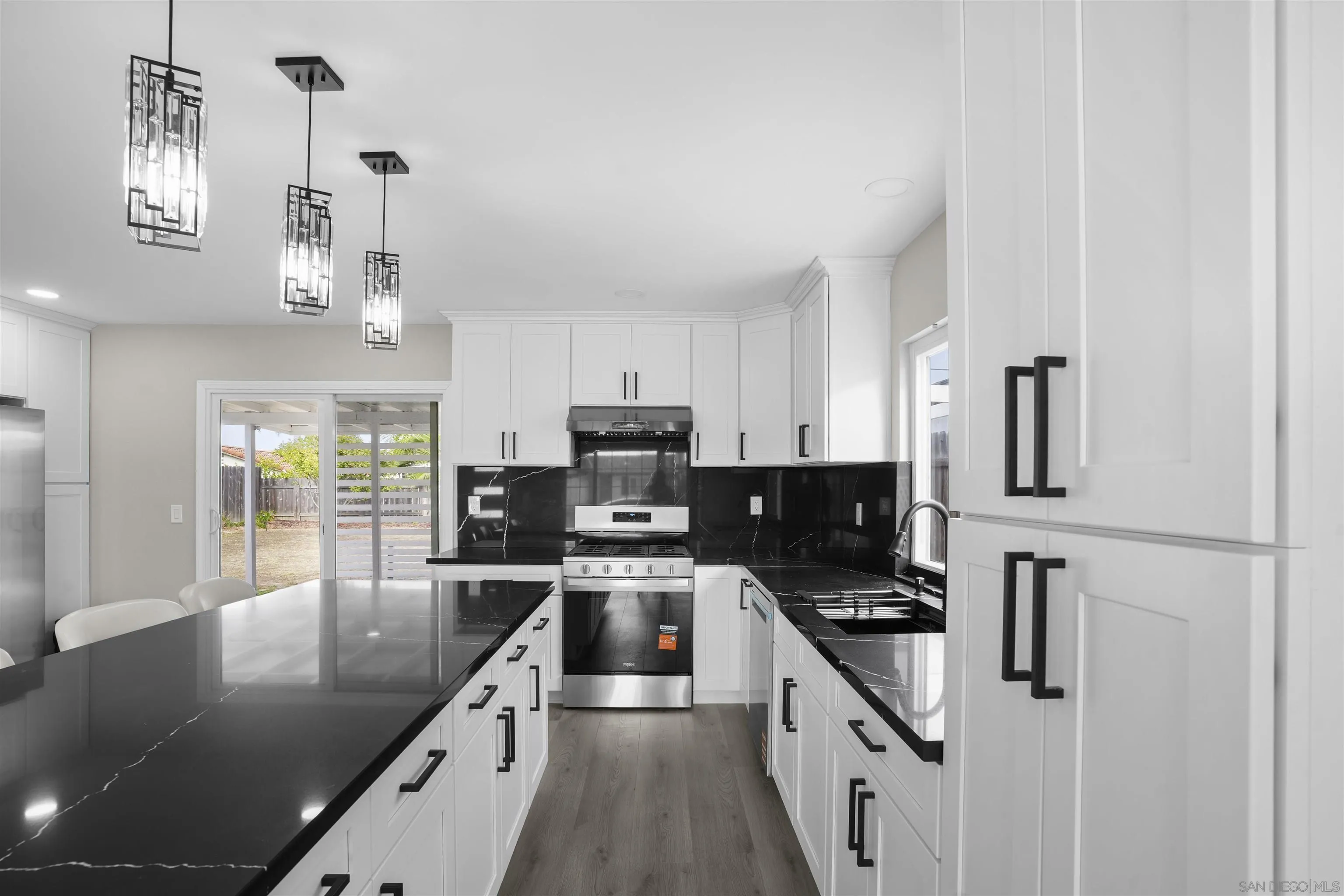 https://cdn.realtyfeed.com/cdn/127/260015677/a36ae696063d845d2573bbce624f1c4f.webp