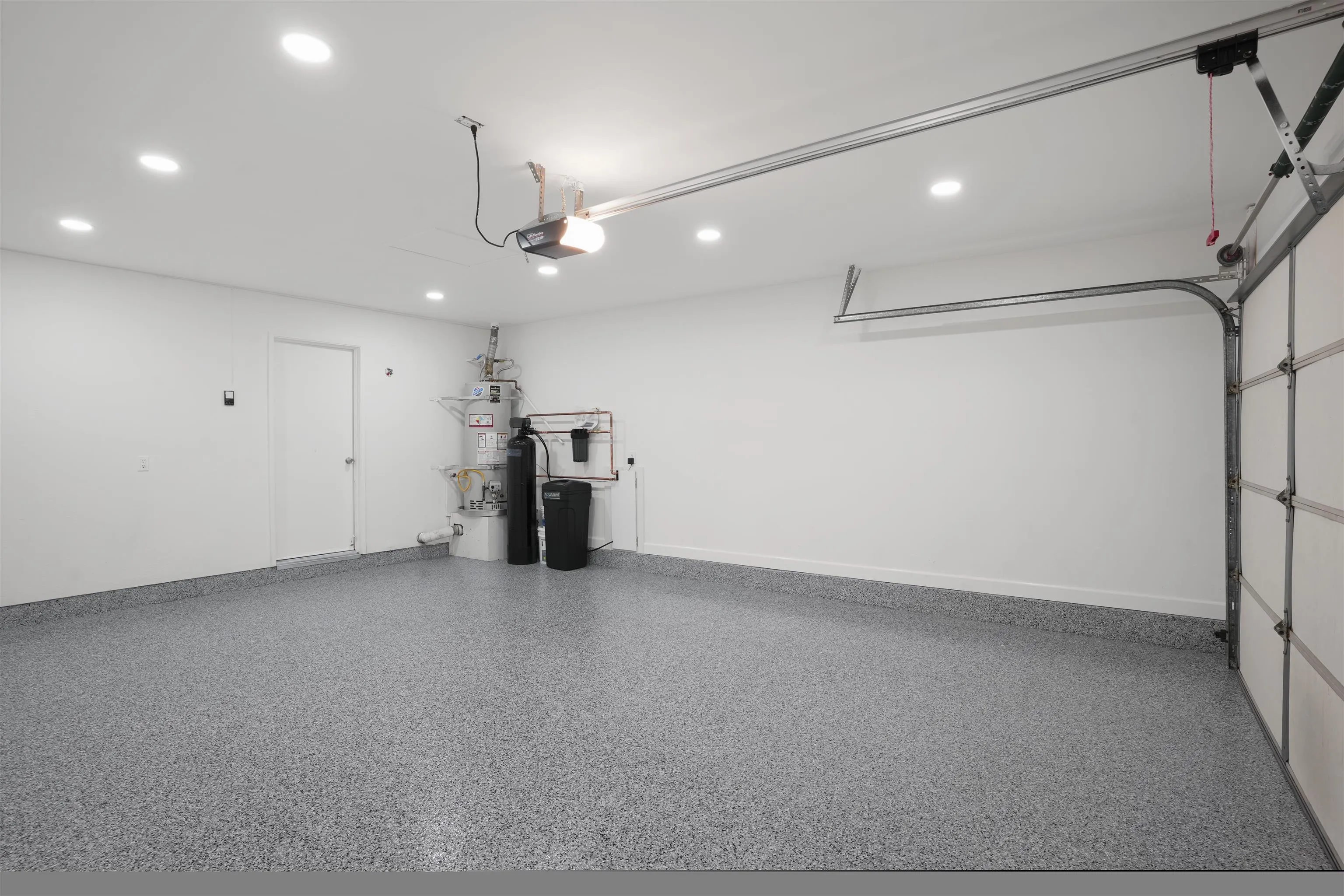 https://cdn.realtyfeed.com/cdn/127/260015677/ce306f7fb2d2803a9c199479cb97fc20.webp