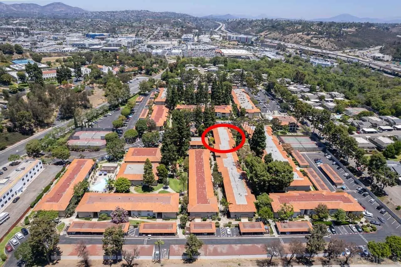 https://cdn.realtyfeed.com/cdn/127/260015681/3d03a2ea2ce3681baaa00af862bd128a.webp