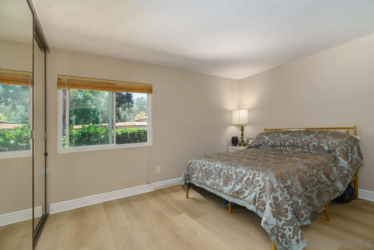 https://cdn.realtyfeed.com/cdn/127/260015681/48be57672bbe68b73e3c1decf7afffaf.webp