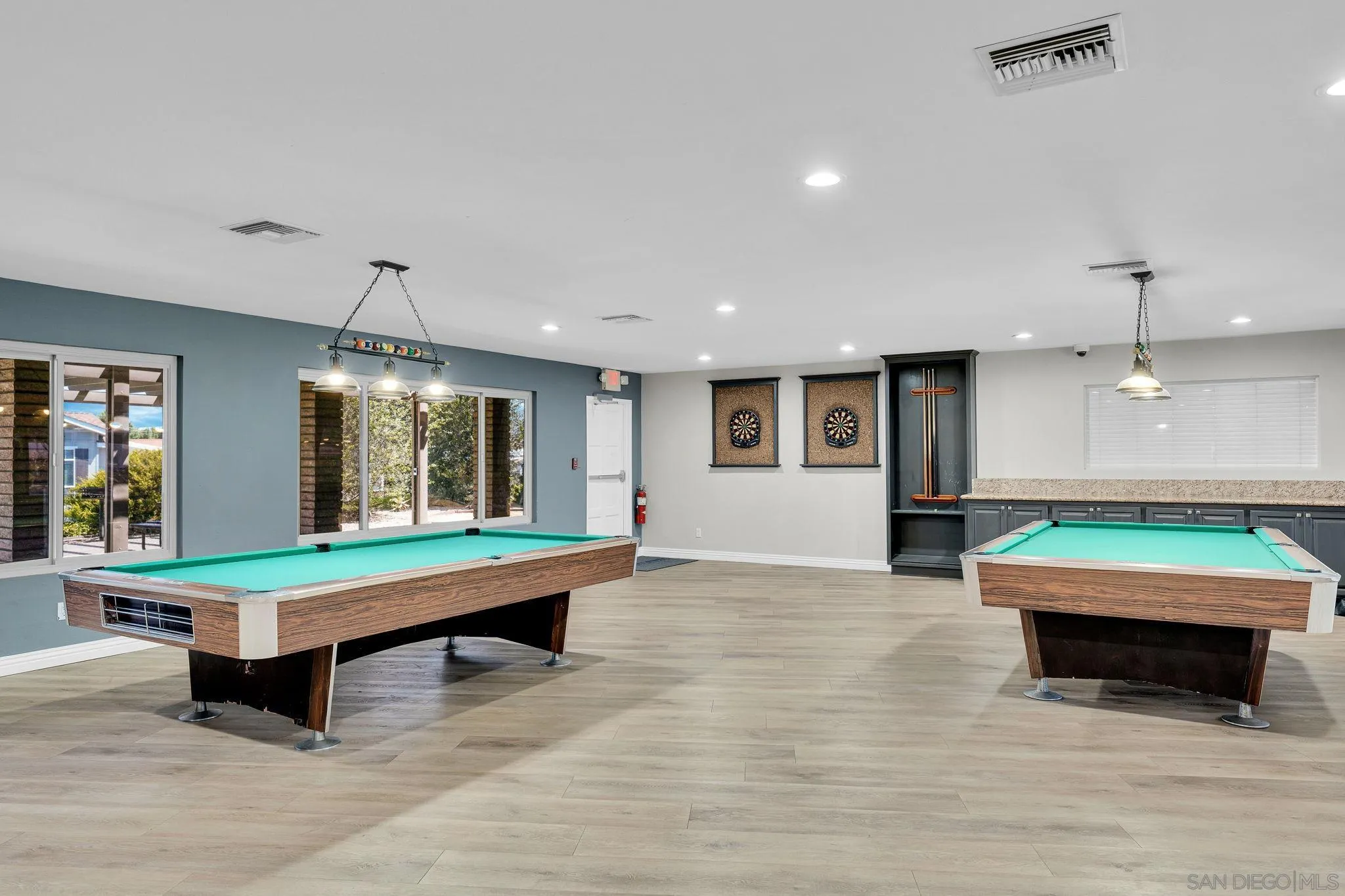 https://cdn.realtyfeed.com/cdn/127/260015684/e81e431e091e25dfaa867da01c003289.webp