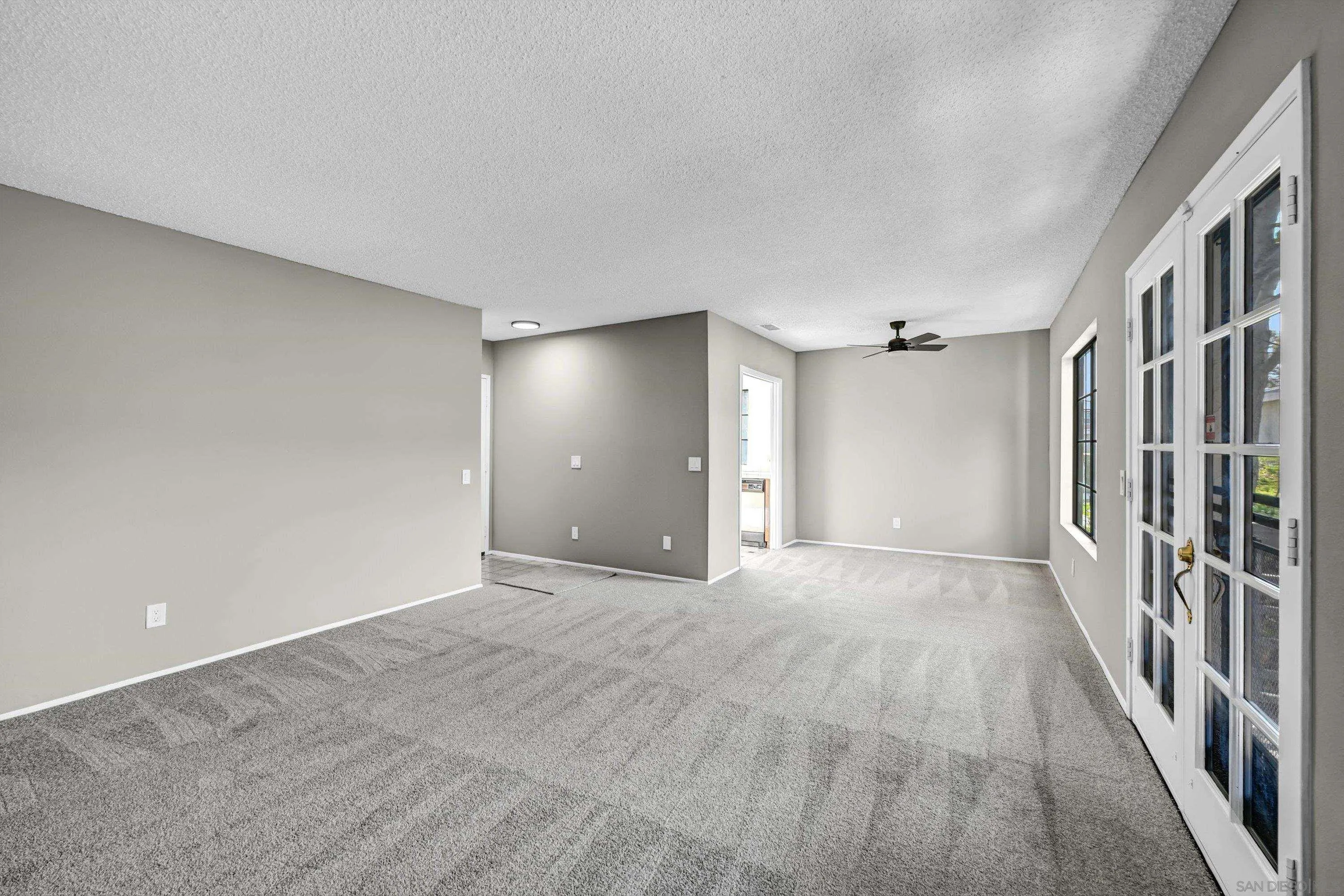 https://cdn.realtyfeed.com/cdn/127/260015687/74715a4247b46c3c044a54d25c0a5472.webp