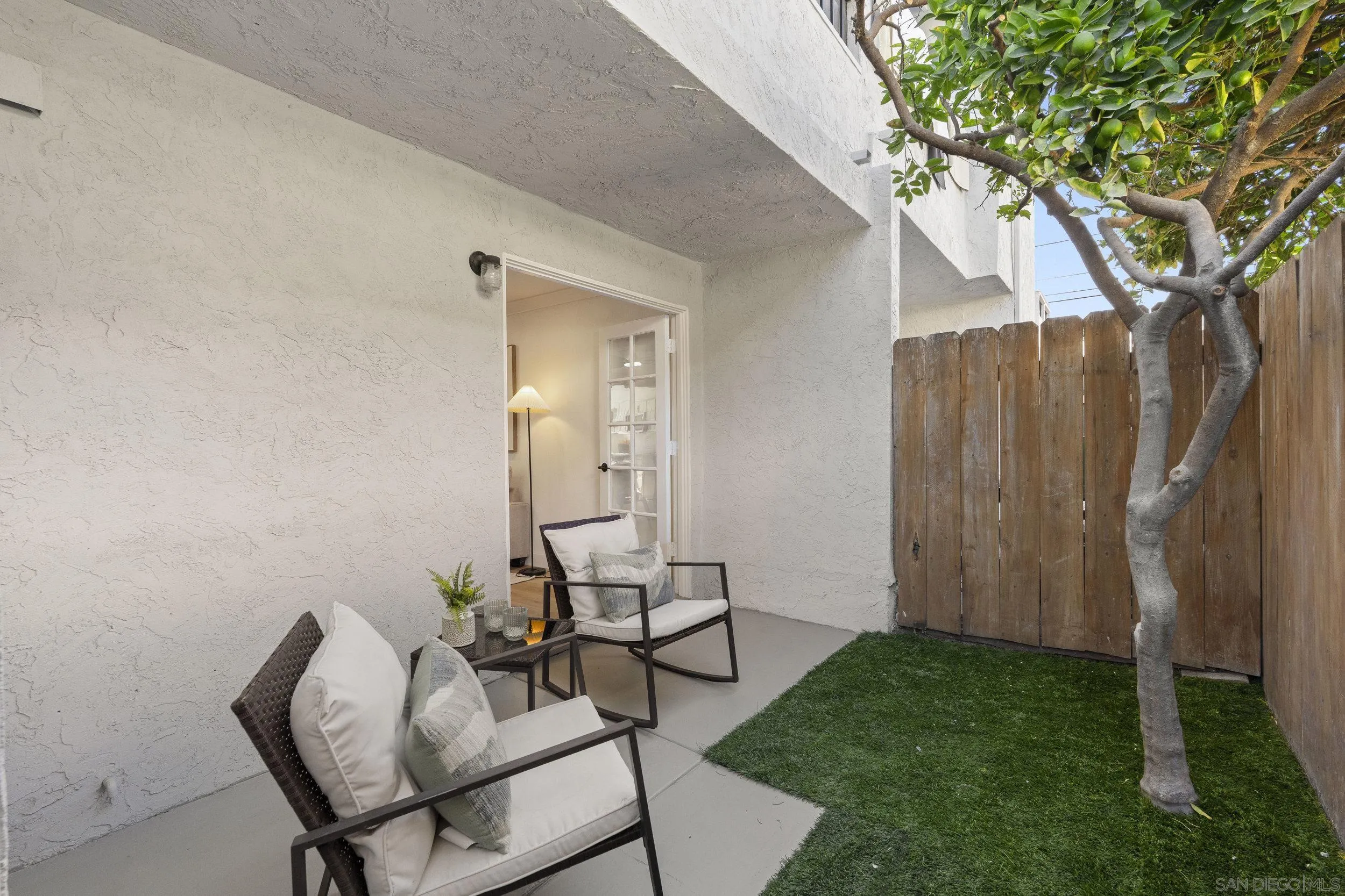 https://cdn.realtyfeed.com/cdn/127/260015688/d37e3cc452ee360a262229c364d36471.webp