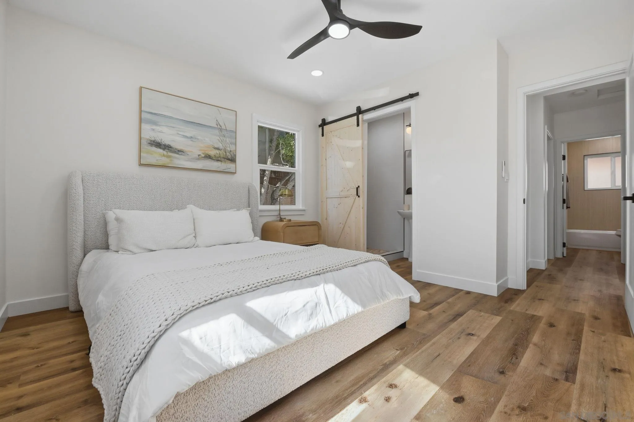 https://cdn.realtyfeed.com/cdn/127/260015692/9b5acfc2441c00e3ca8b631a9a687785.webp