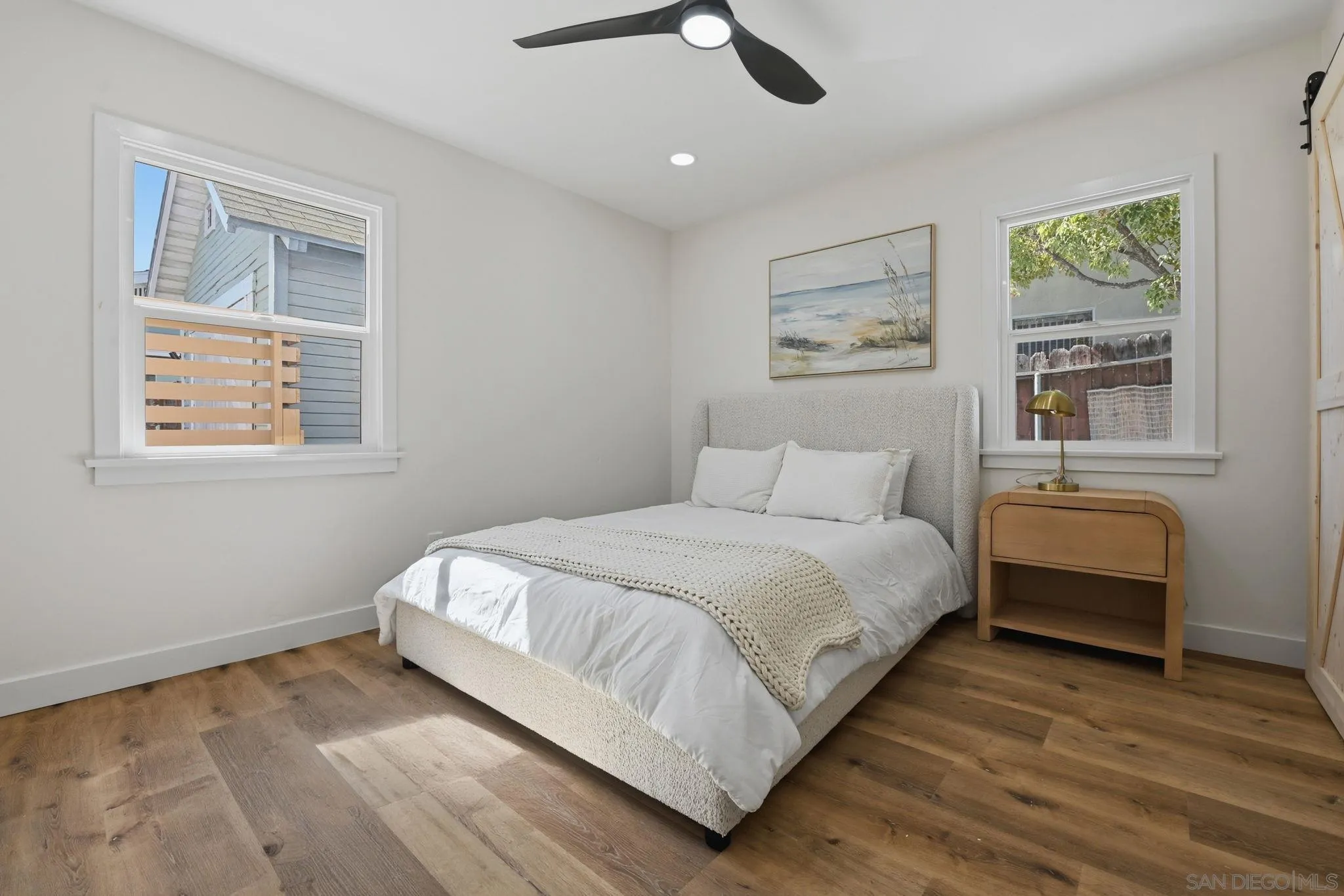 https://cdn.realtyfeed.com/cdn/127/260015692/a573682747a710e30e125c463a295bde.webp