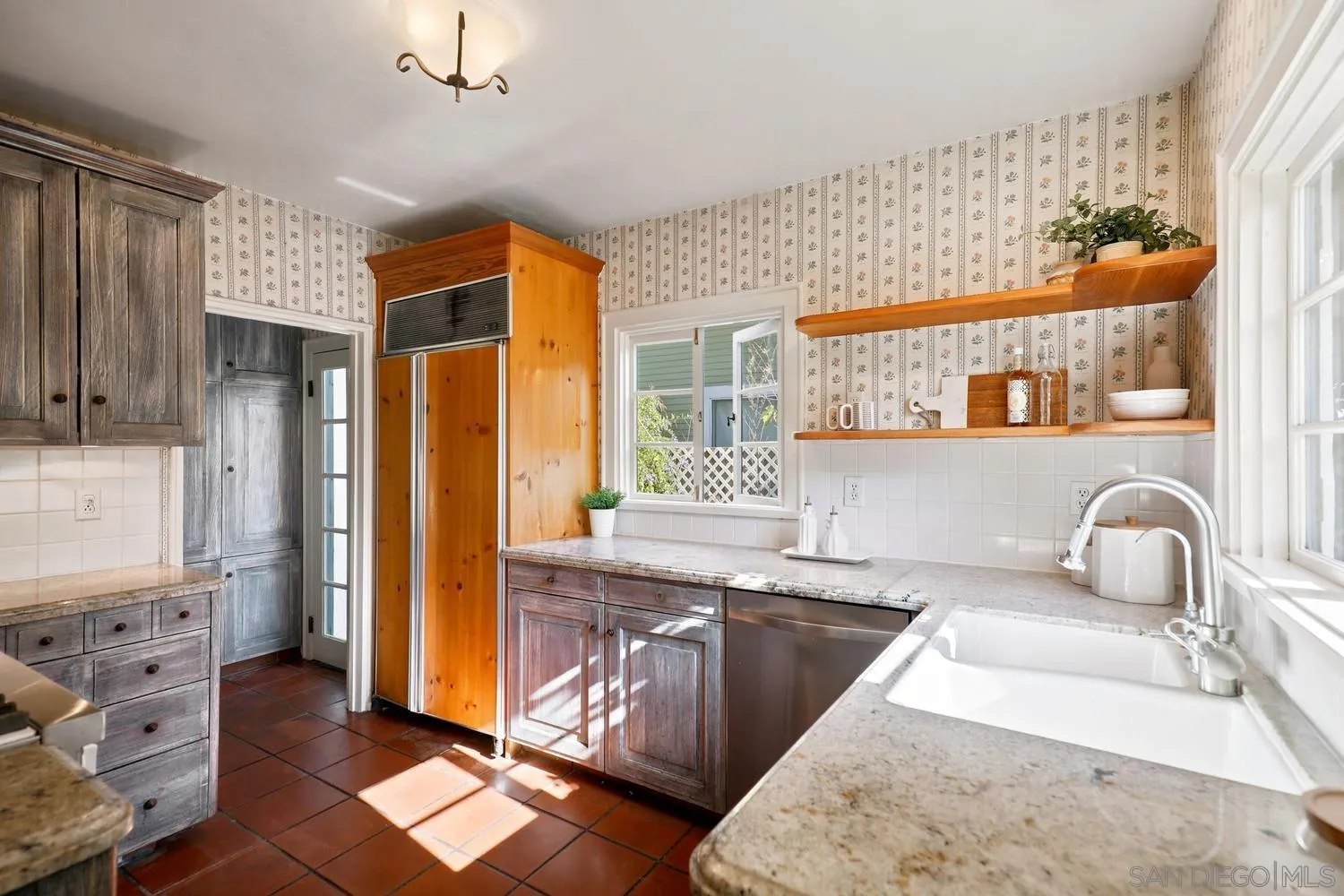 https://cdn.realtyfeed.com/cdn/127/260015695/4681b817ccbceb090e174fc84627d0b0.webp