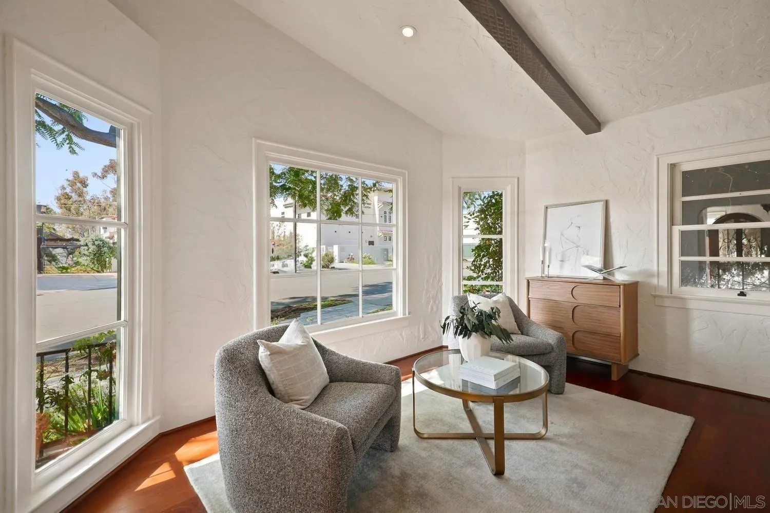 https://cdn.realtyfeed.com/cdn/127/260015695/6d848c945fee5e9a44ff92b150514fab.webp