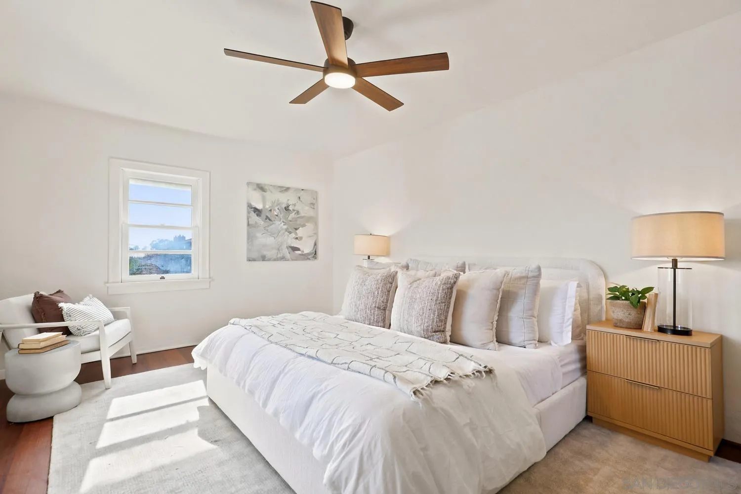 https://cdn.realtyfeed.com/cdn/127/260015695/852fd7815df5bc2410d02b54067a470c.webp