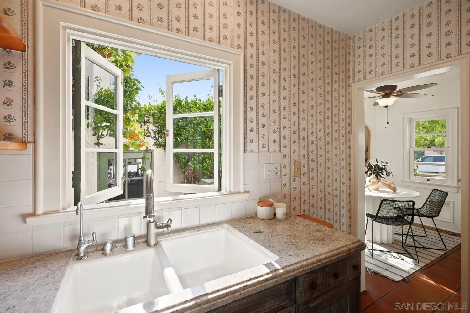 https://cdn.realtyfeed.com/cdn/127/260015695/a09a544264be949b6b8a87c2fd28964a.webp