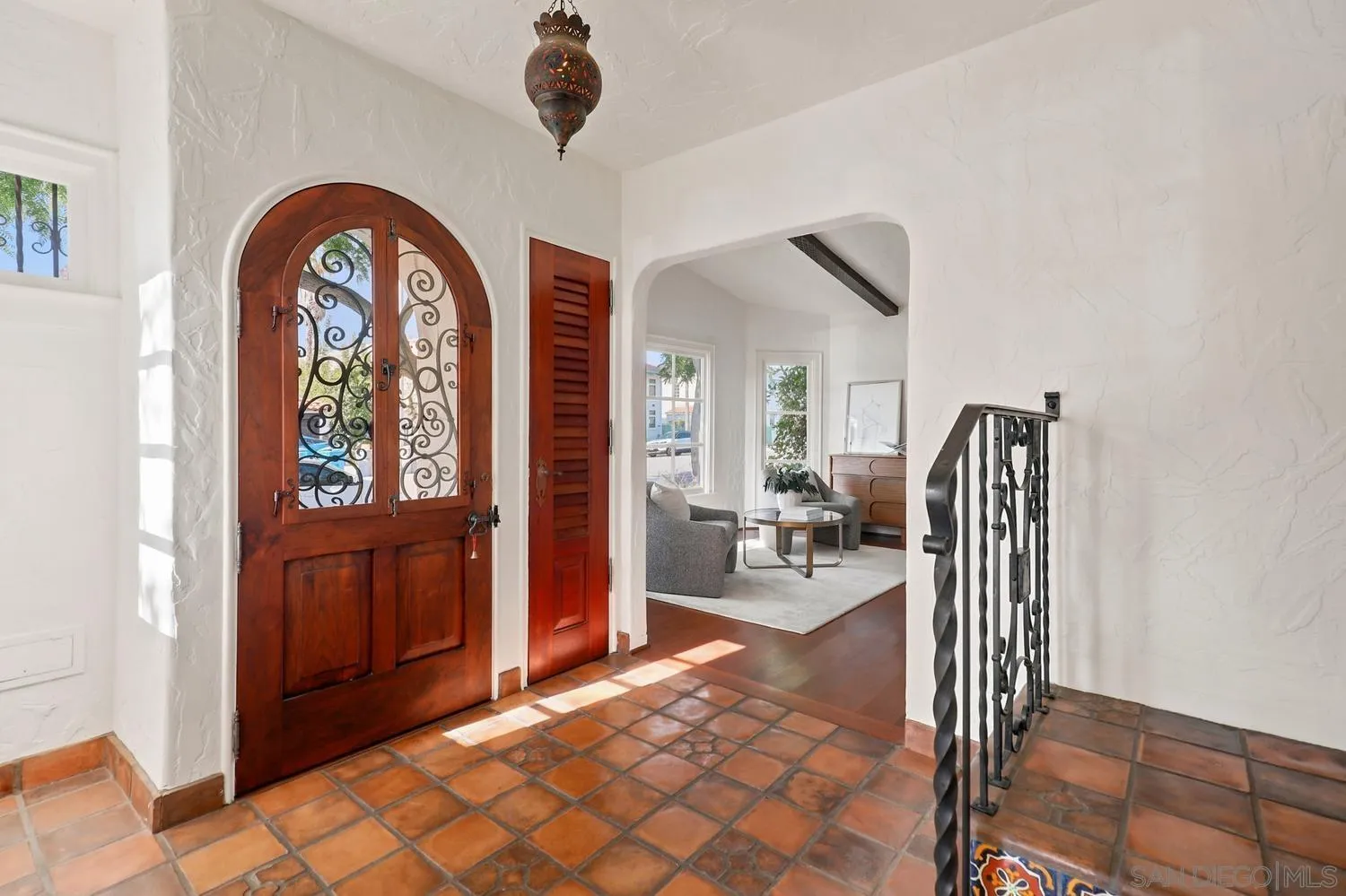 https://cdn.realtyfeed.com/cdn/127/260015695/c8b673e209f894b4f619863004884507.webp