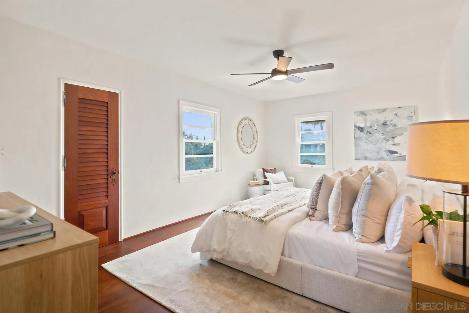 https://cdn.realtyfeed.com/cdn/127/260015695/df000e4349f2e7af08eb71c13e4558da.webp